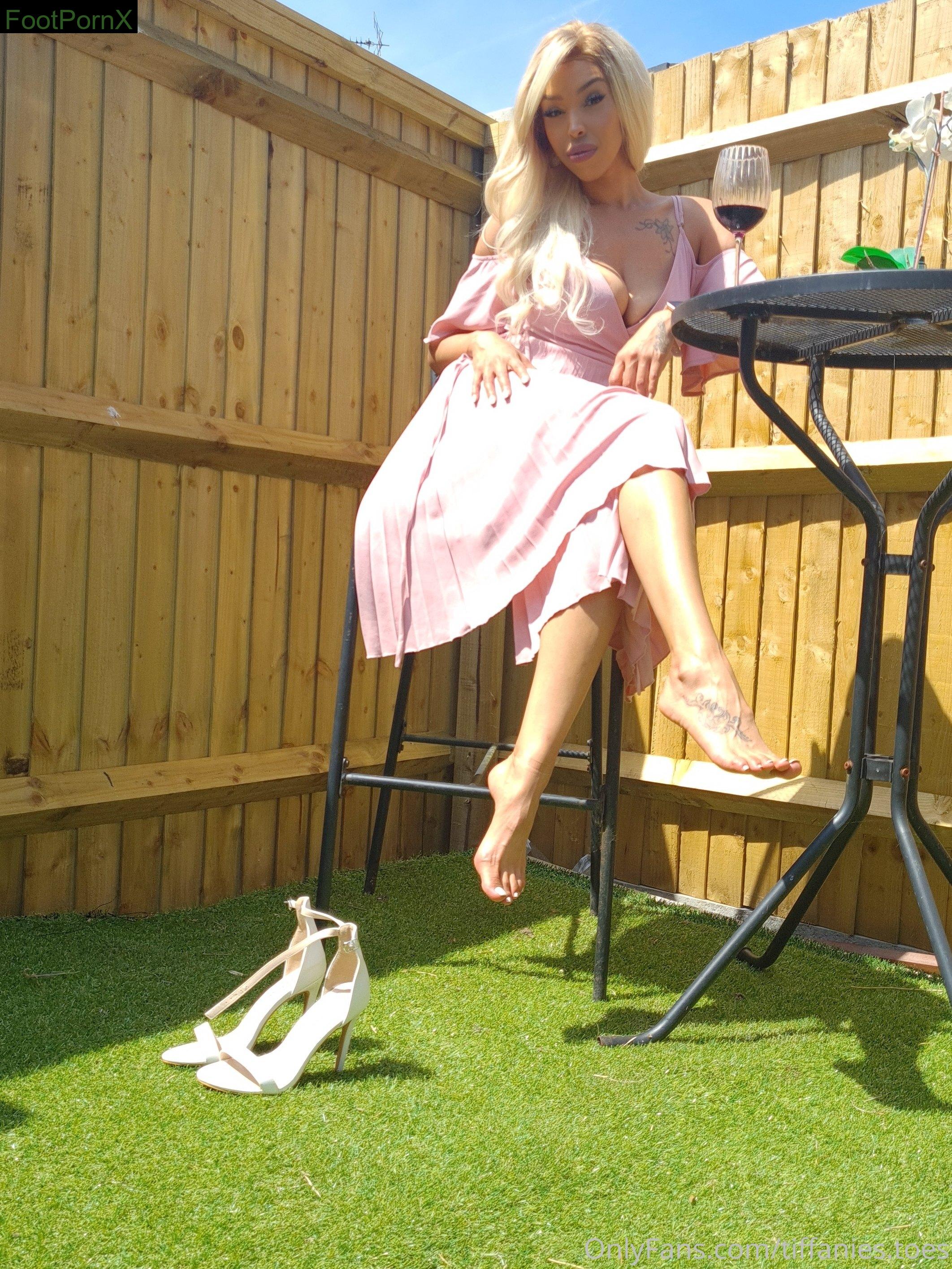 tiffanies.toes feet photo 12