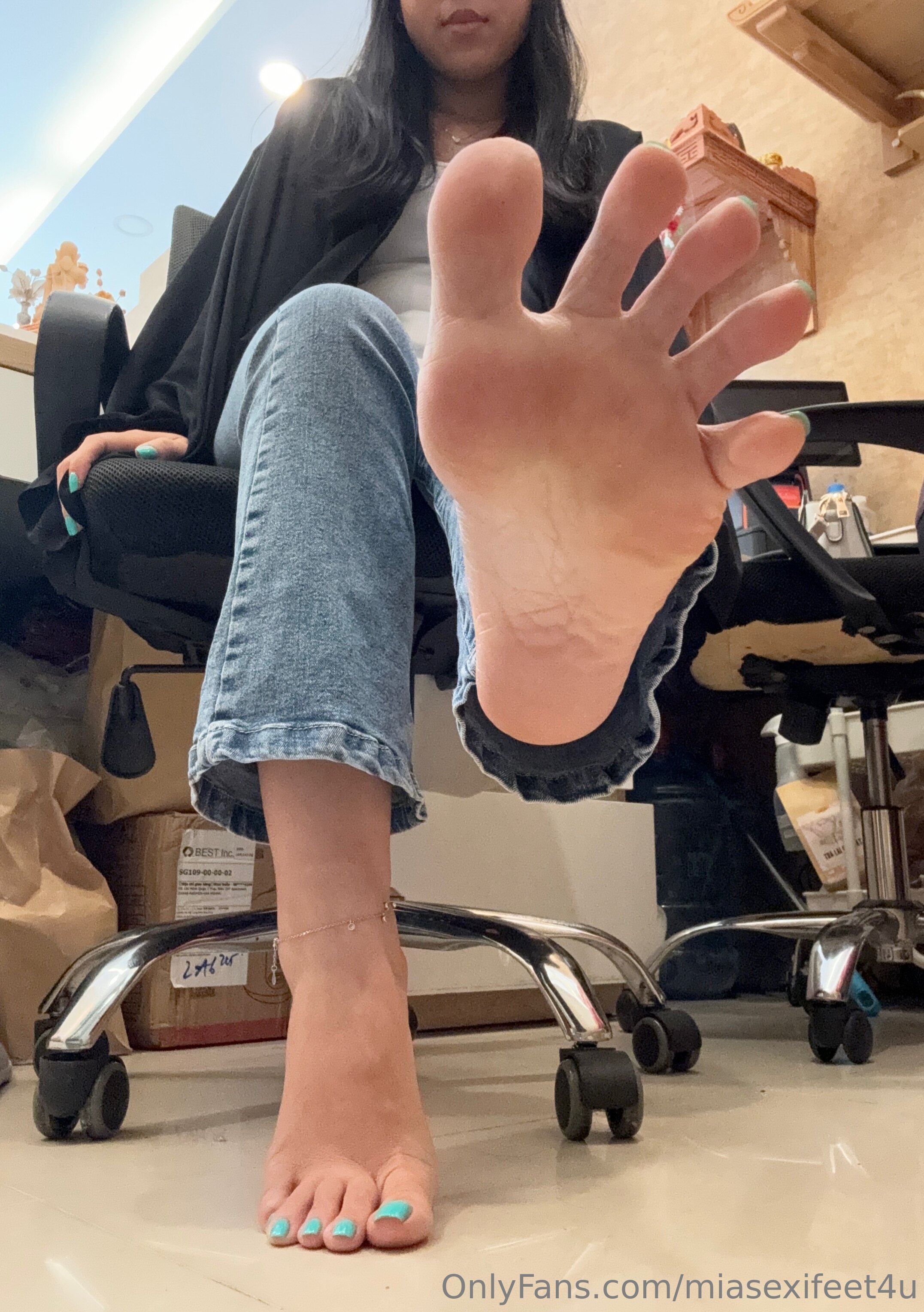 miasexifeet4u feet photo 1