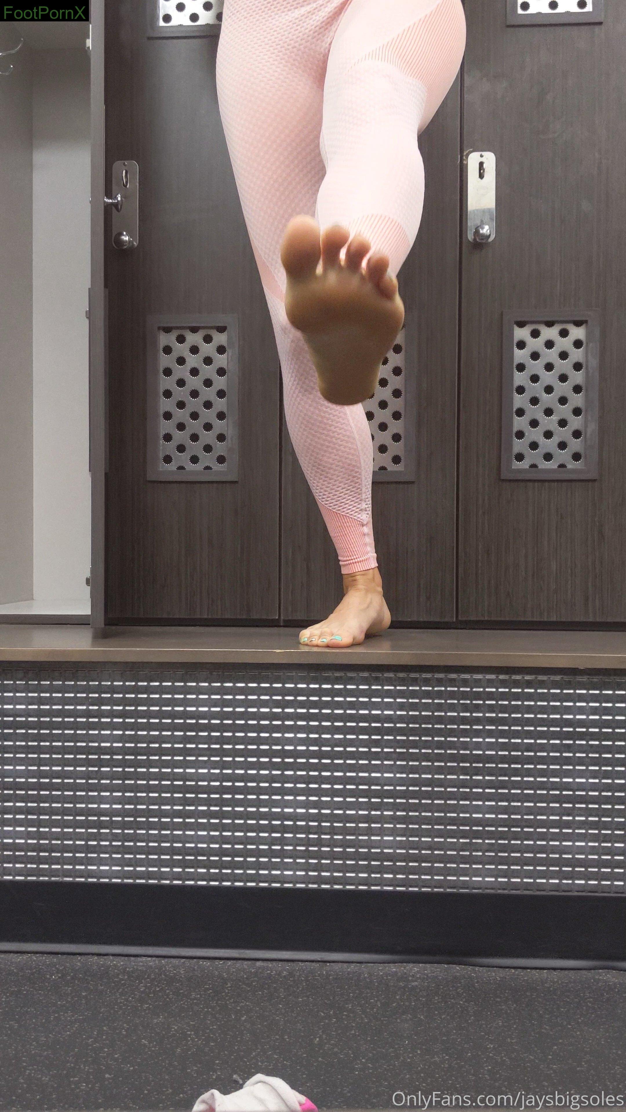 jaysbigsoles feet photo 3