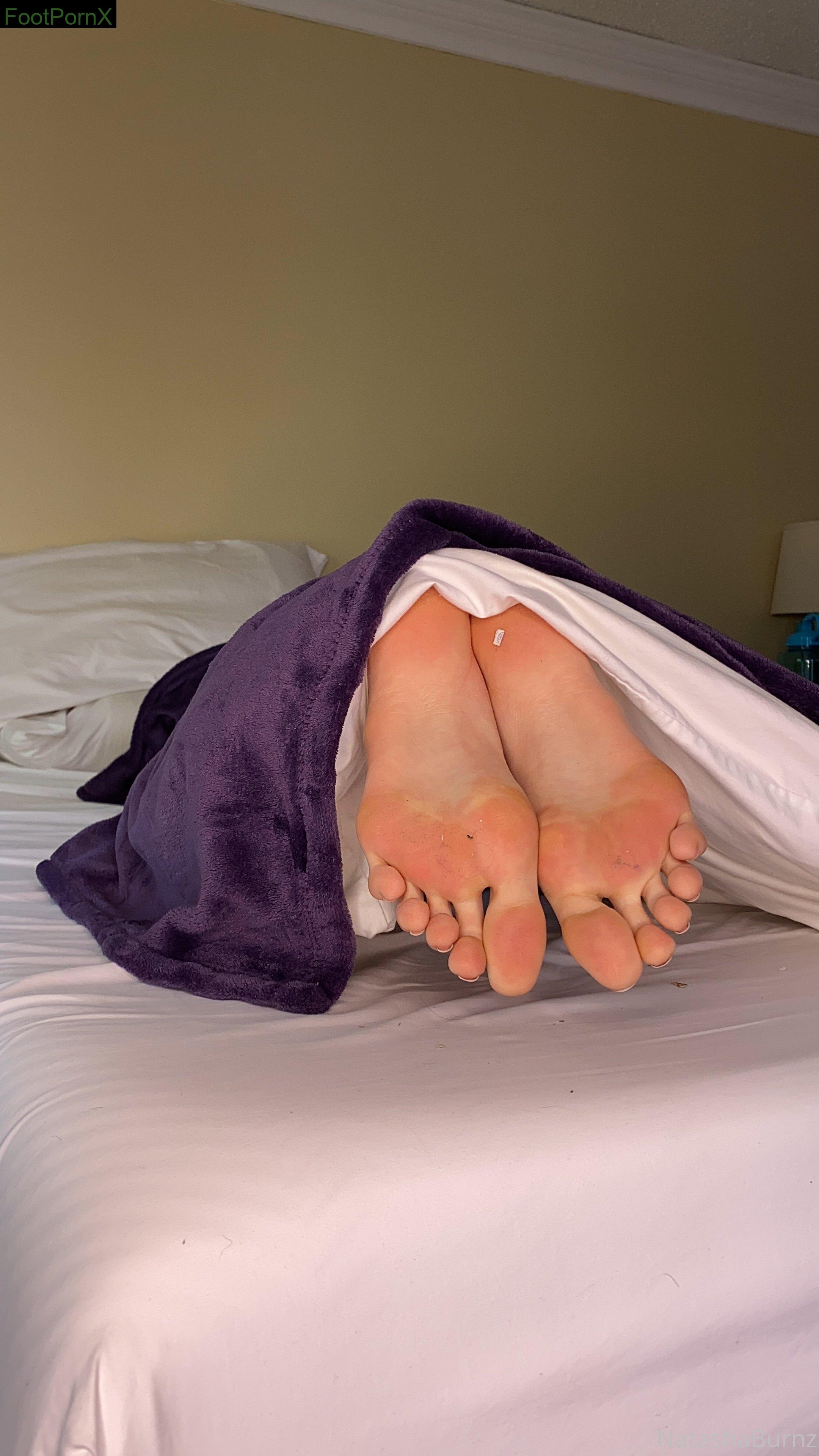 goddesstalltasha feet photo 22