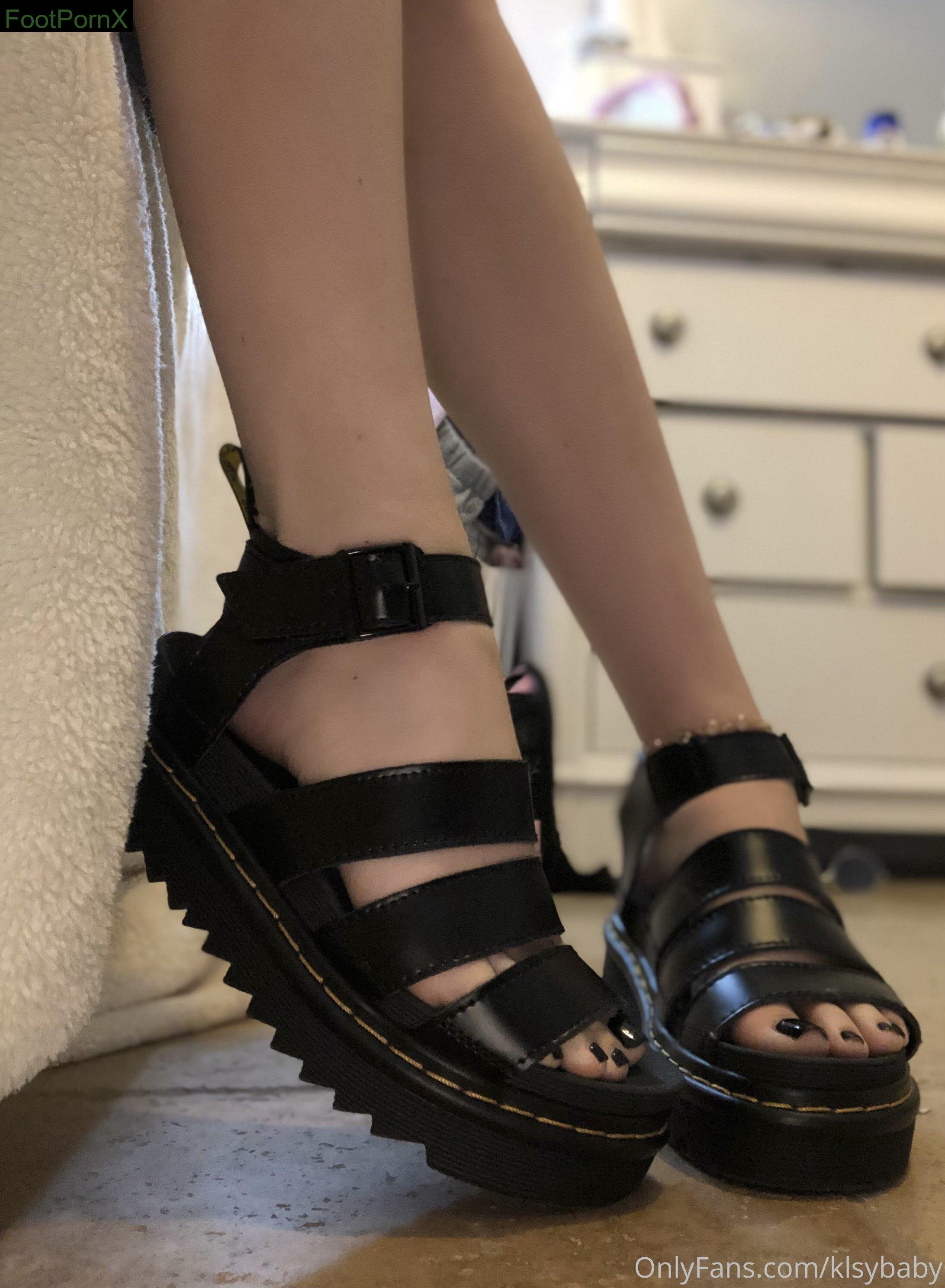 lowkeyklsy feet photo 6