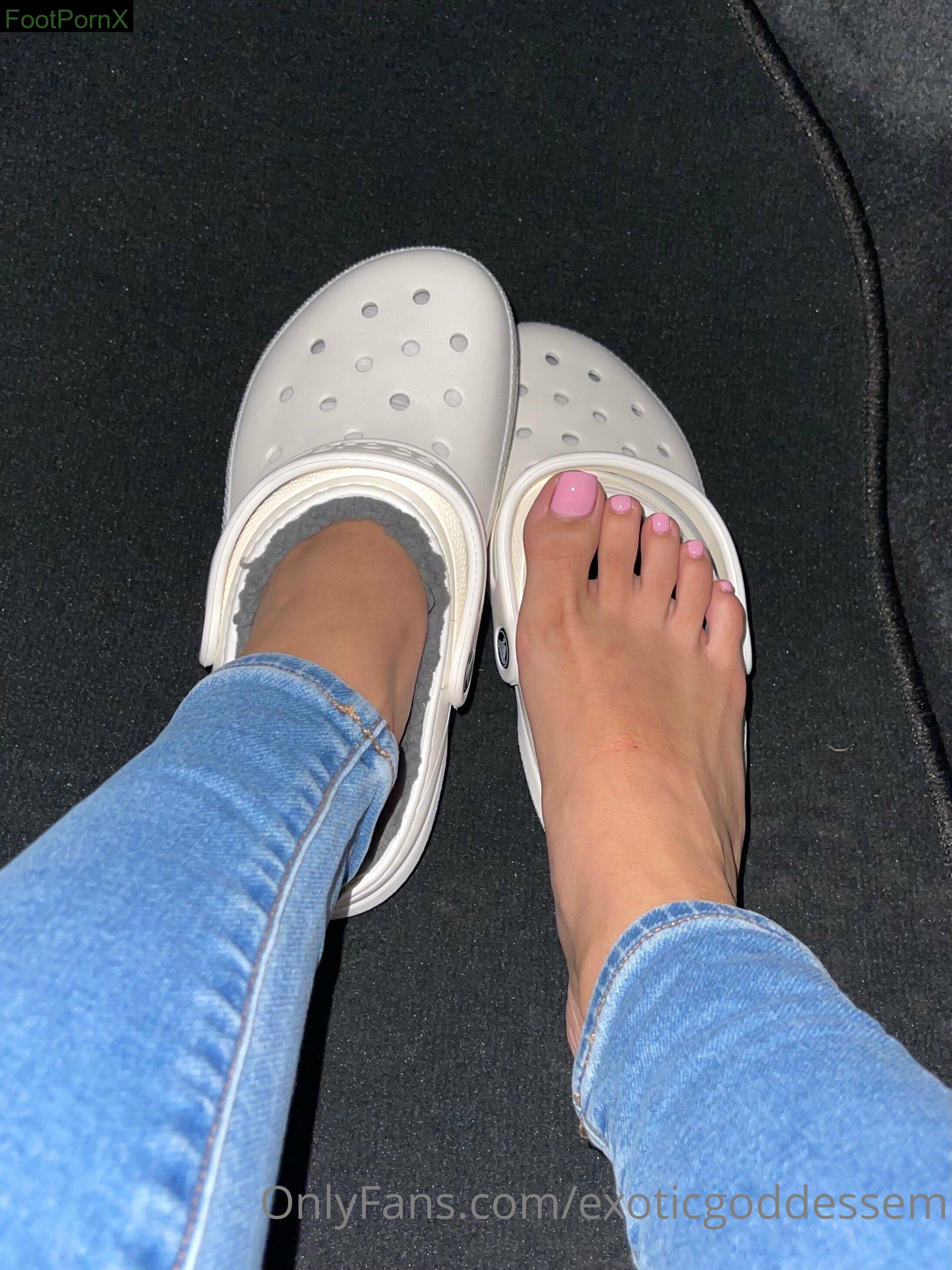 exoticgoddessem feet photo 2