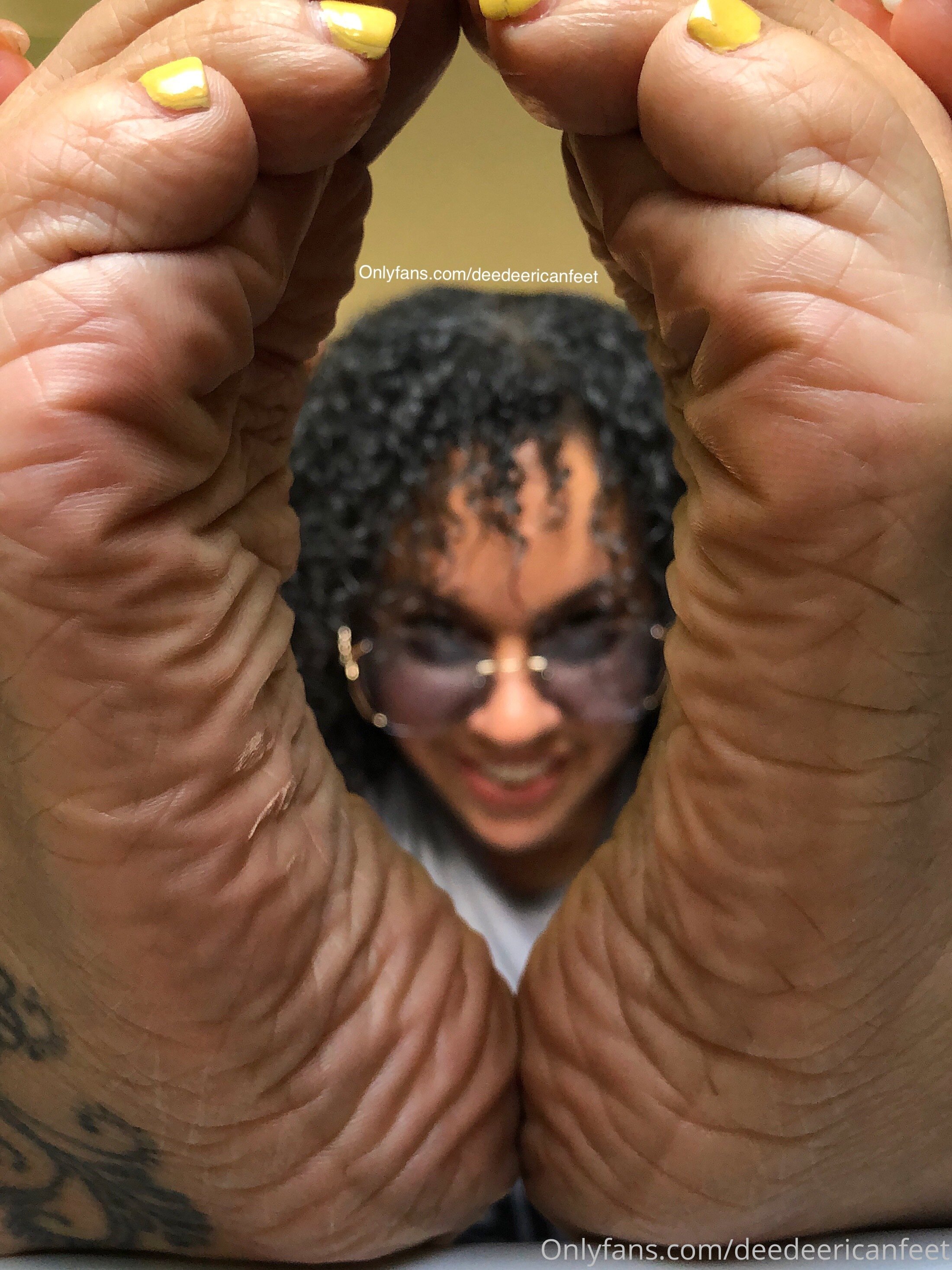 deedeericanfeet feet photo 11