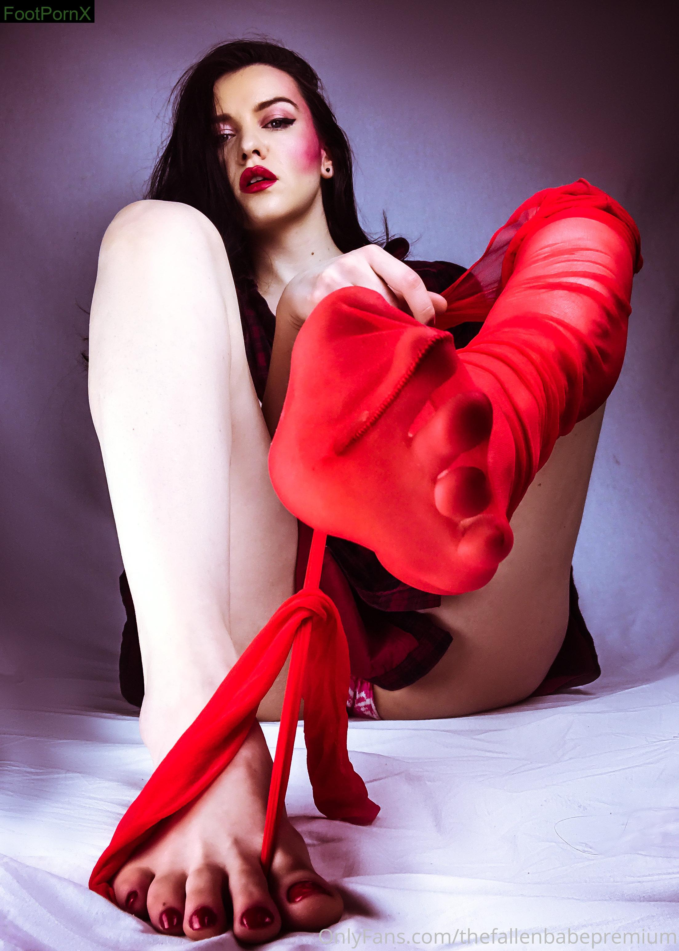 thefallenbabepremium feet photo 1