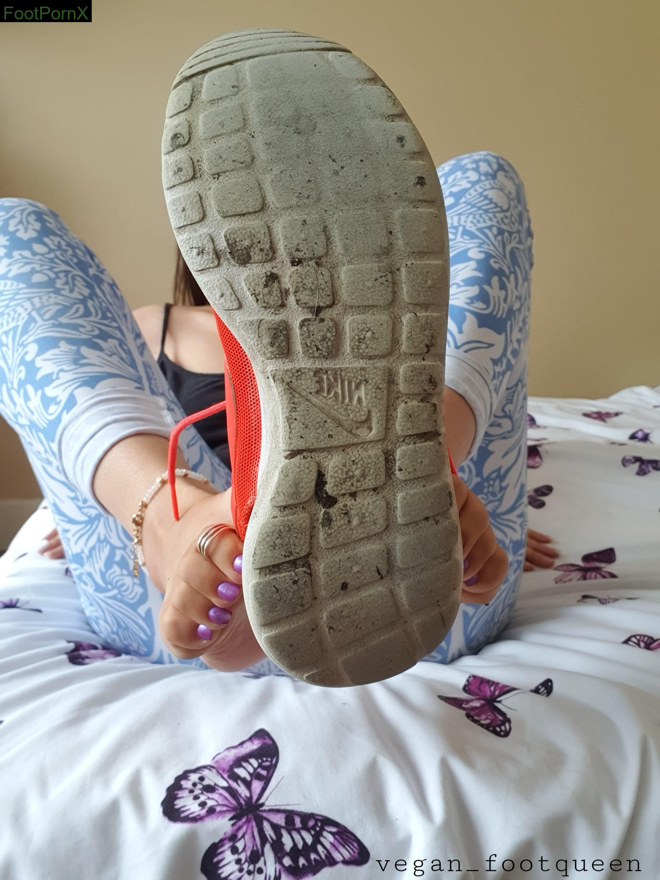 vegan_footqueen feet photo 15