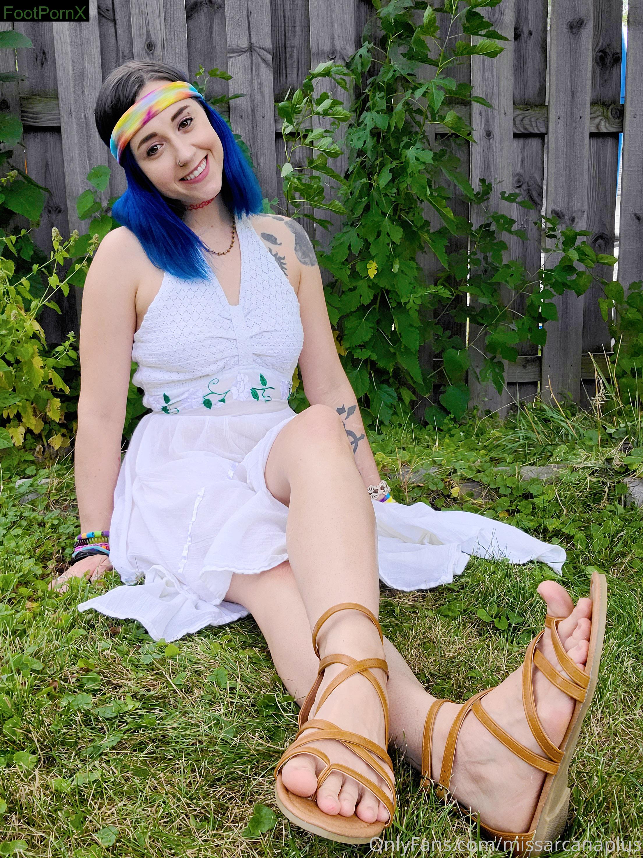 missarcanaplus feet photo 3