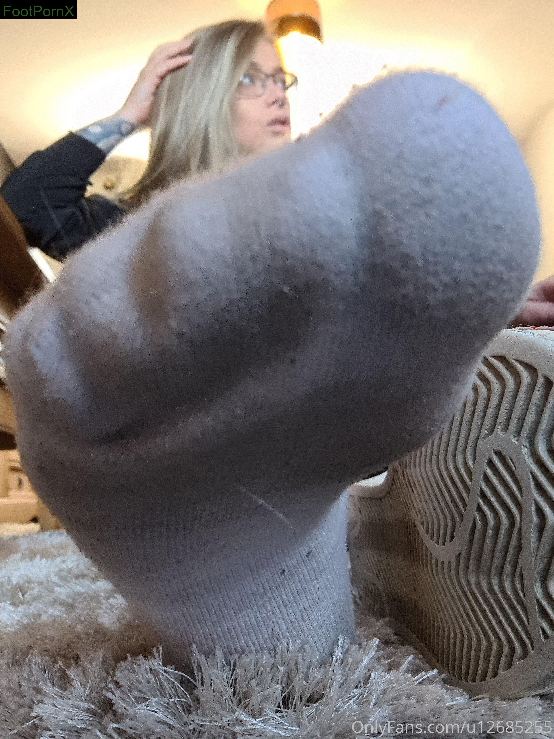 soleneeds feet photo 20