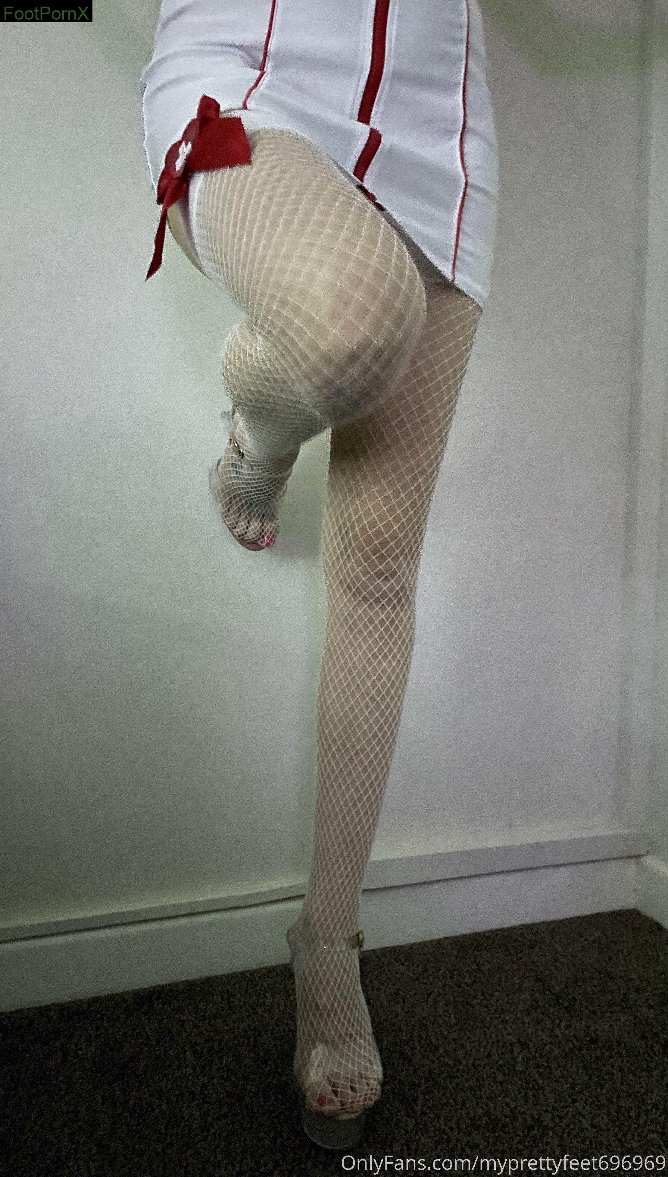 myprettyfeet696969 feet photo 12
