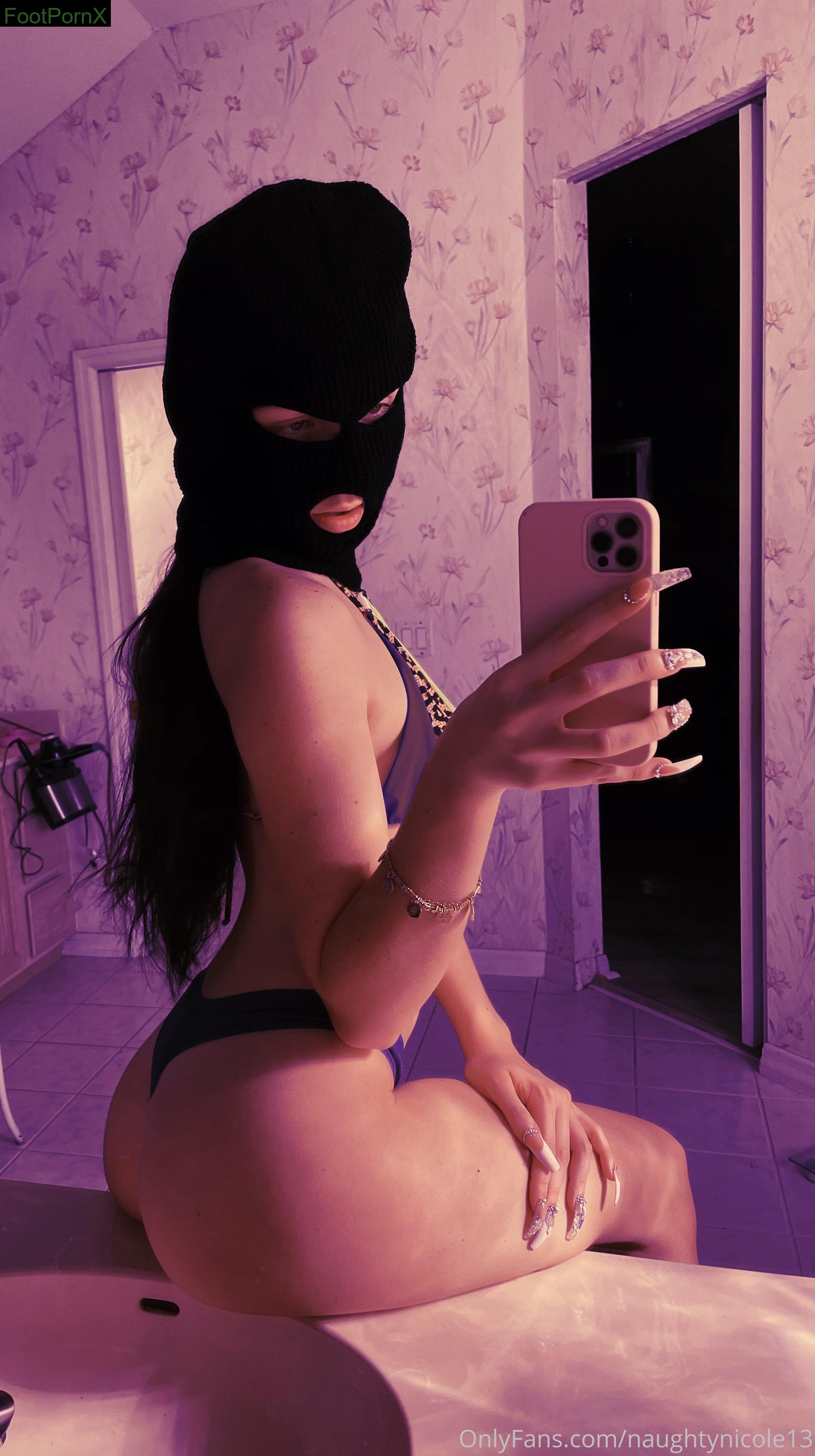 nicolethedivine feet photo 19