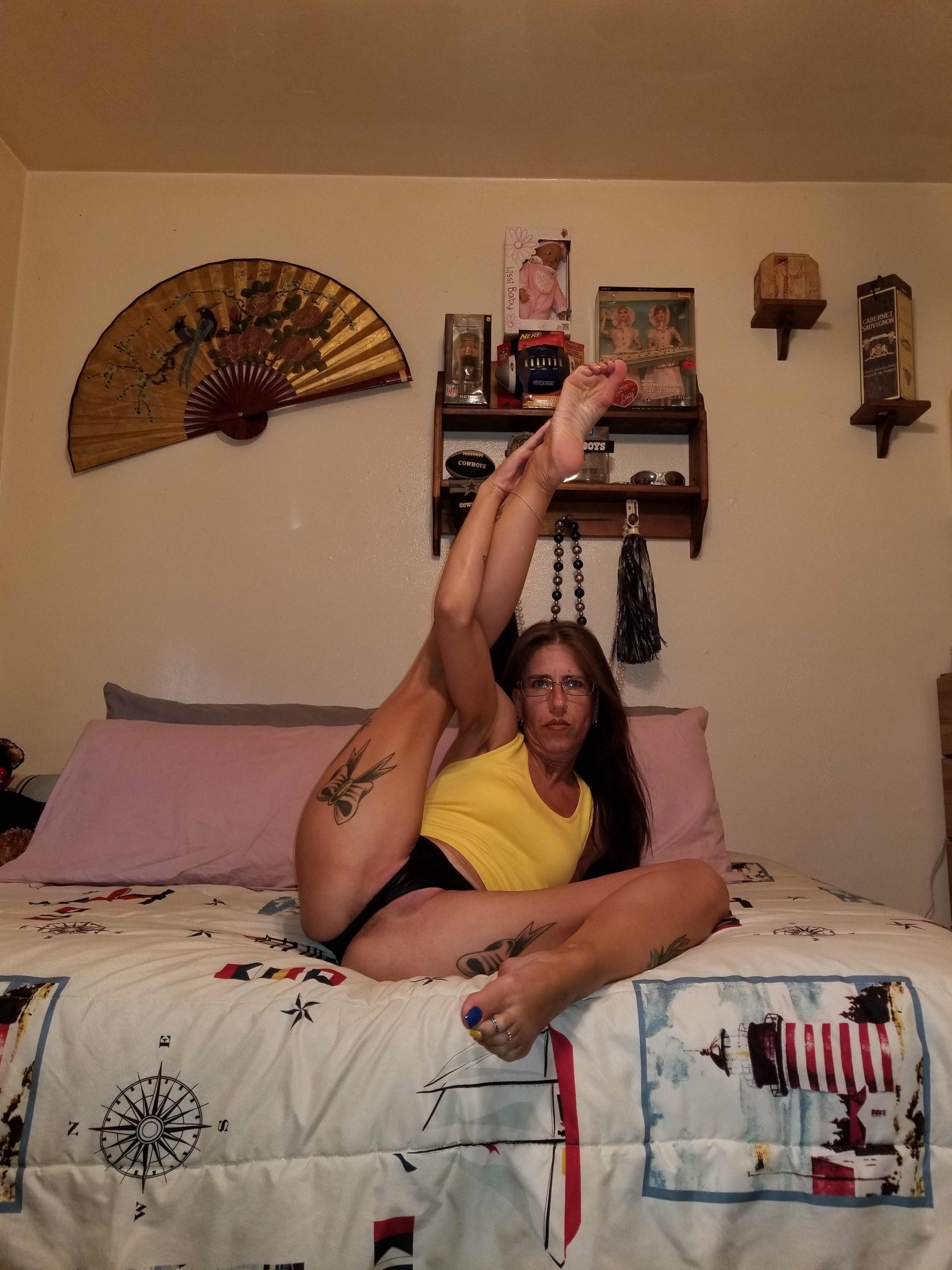 nishisvoodoo2 feet photo 9