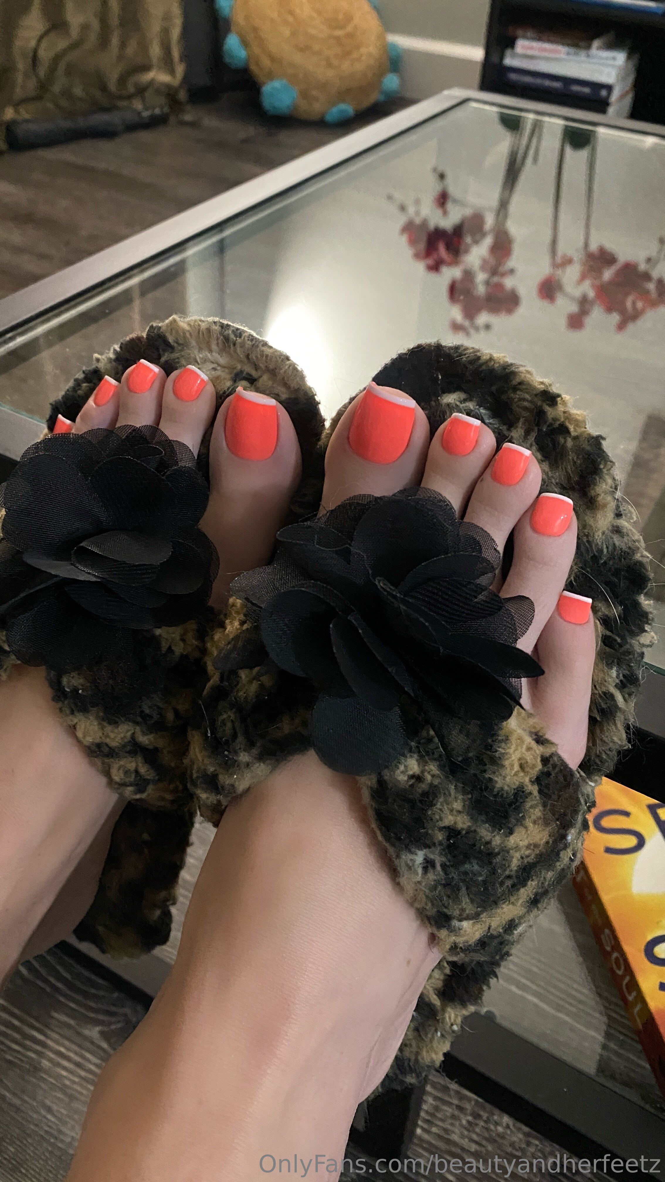 beautyandherfeetz feet photo 13