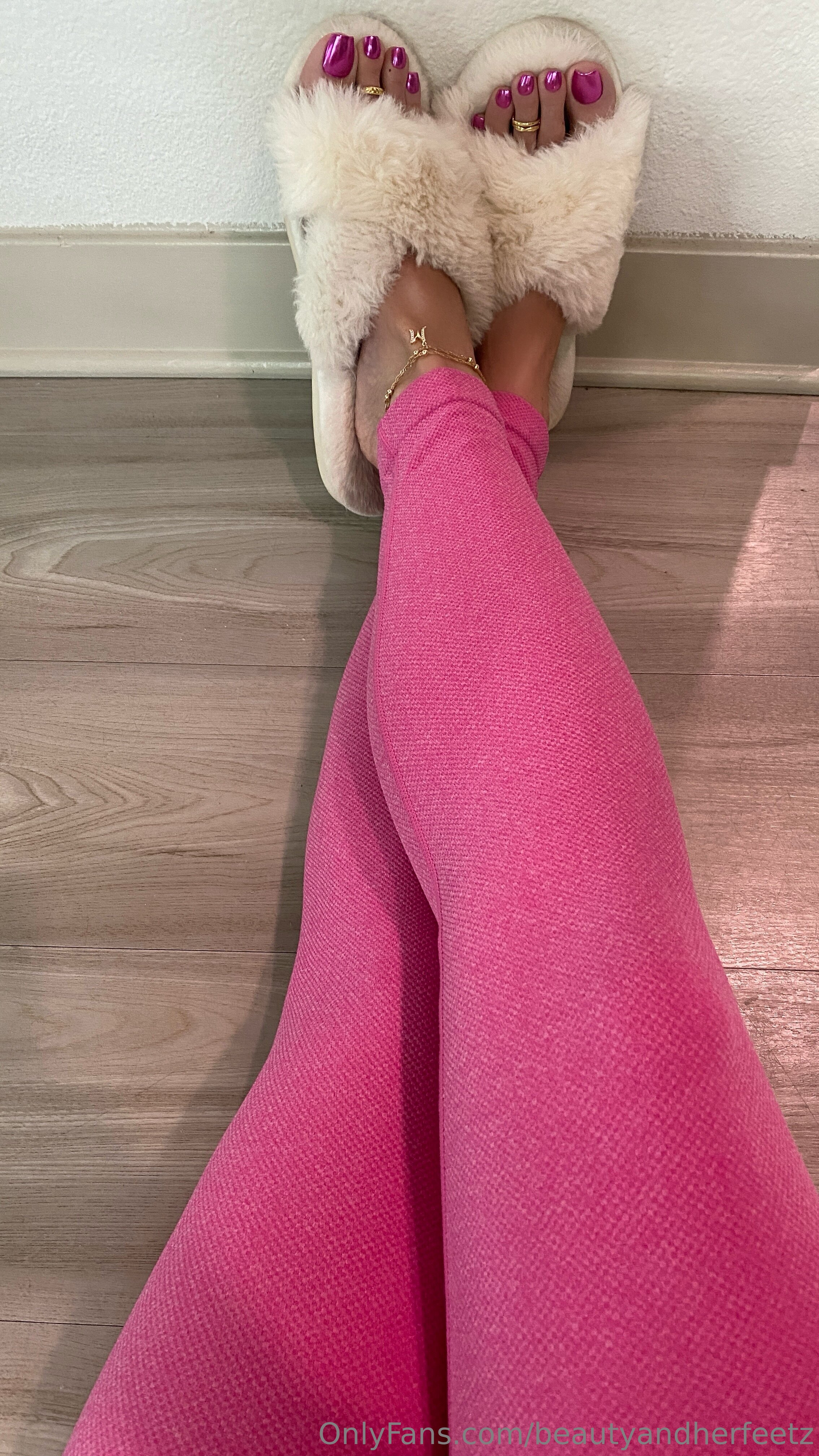 beautyandherfeetz feet photo 8