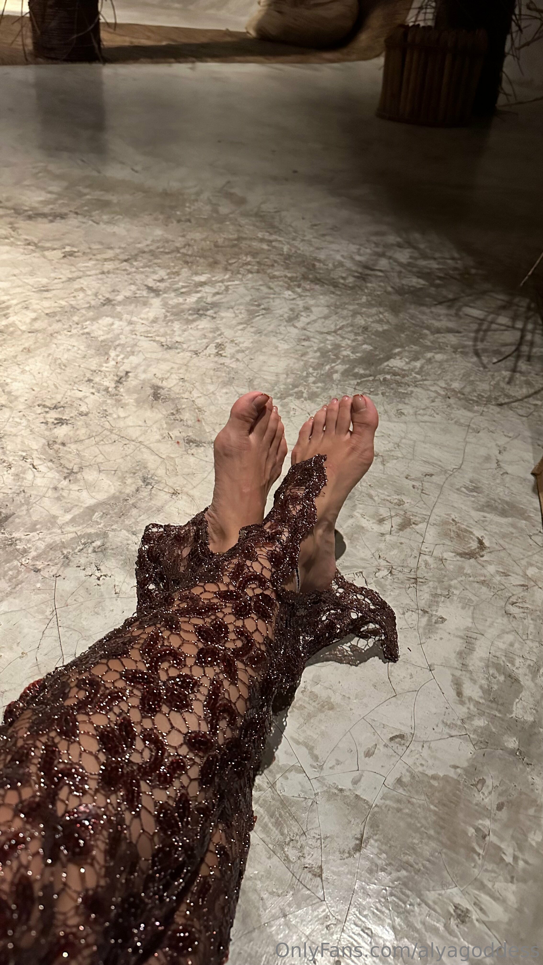 alyagoddess feet photo 18