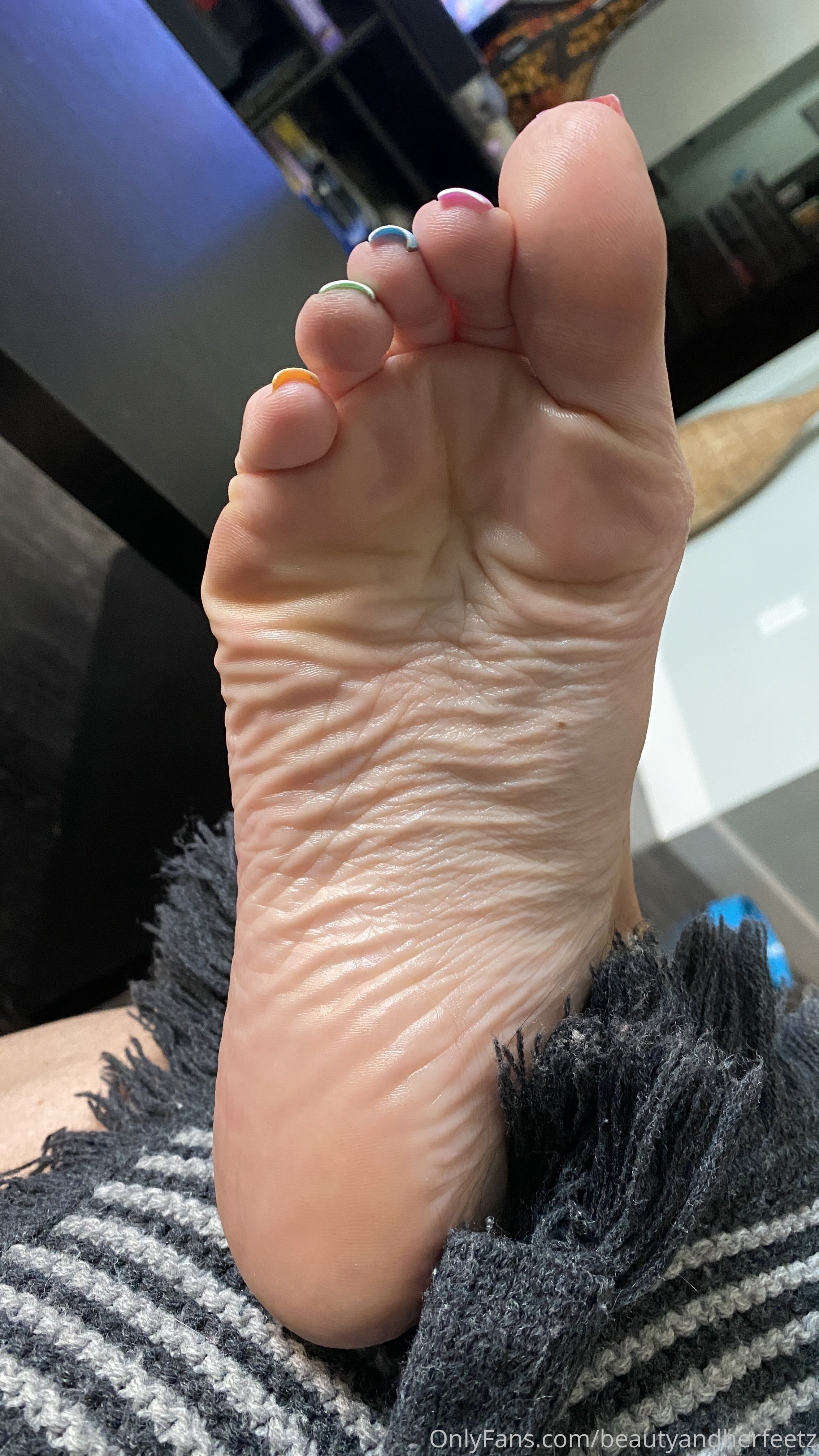 beautyandherfeetz feet photo 12