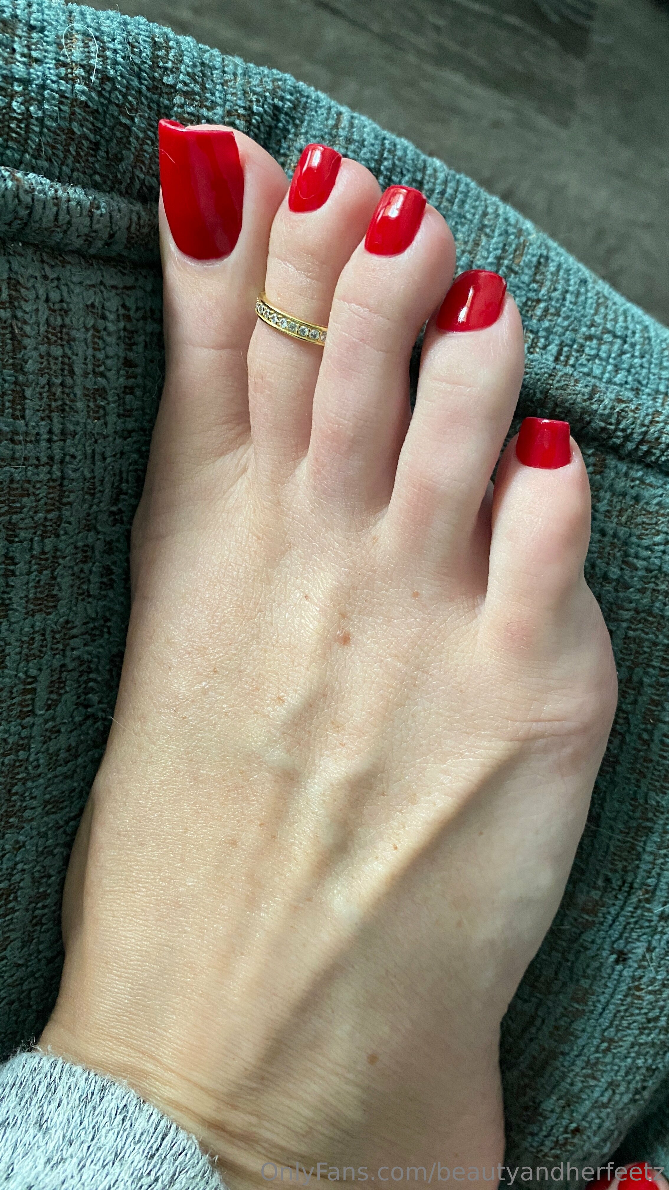 beautyandherfeetz feet photo 8