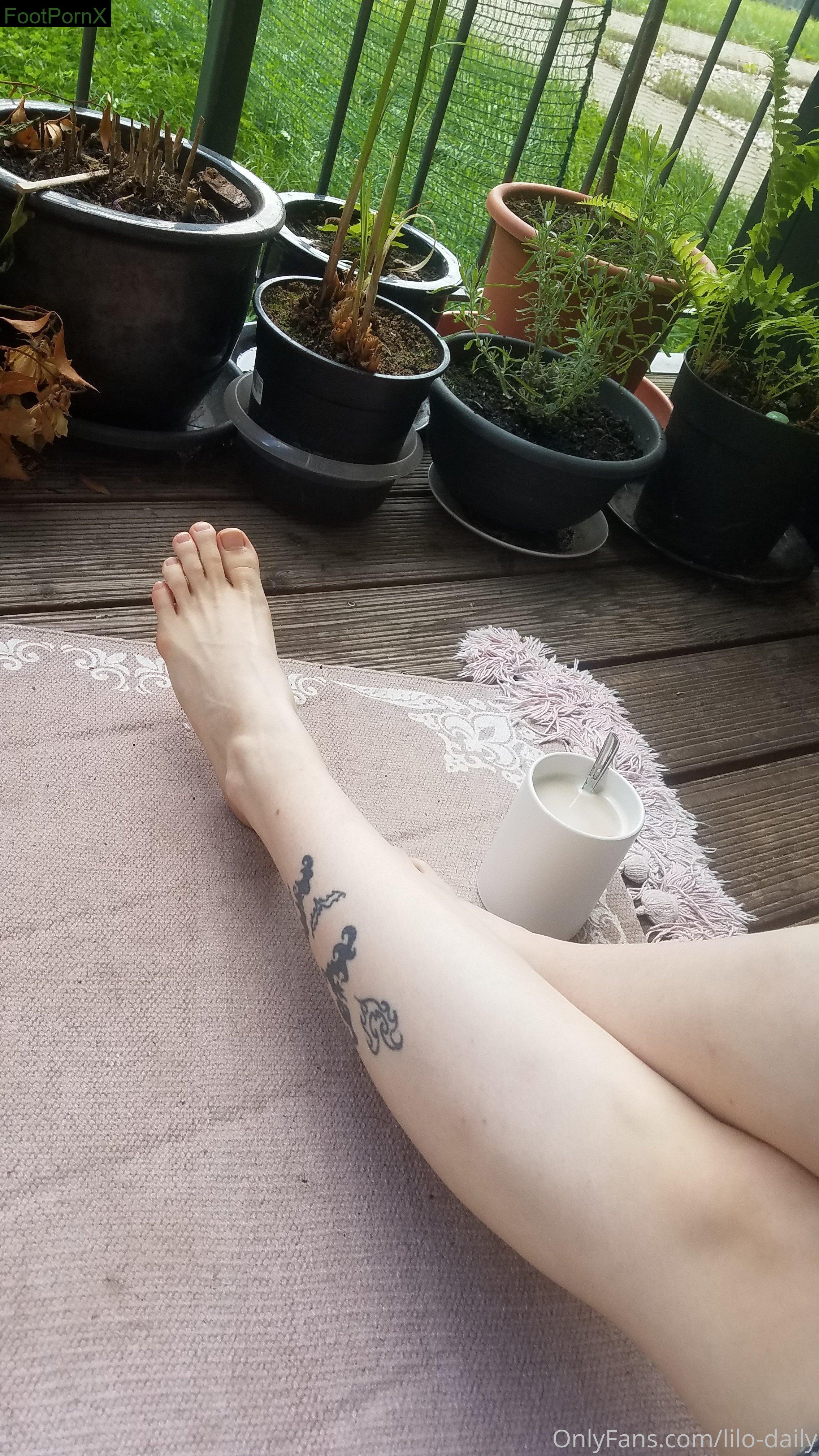 lilo-daily feet photo 20