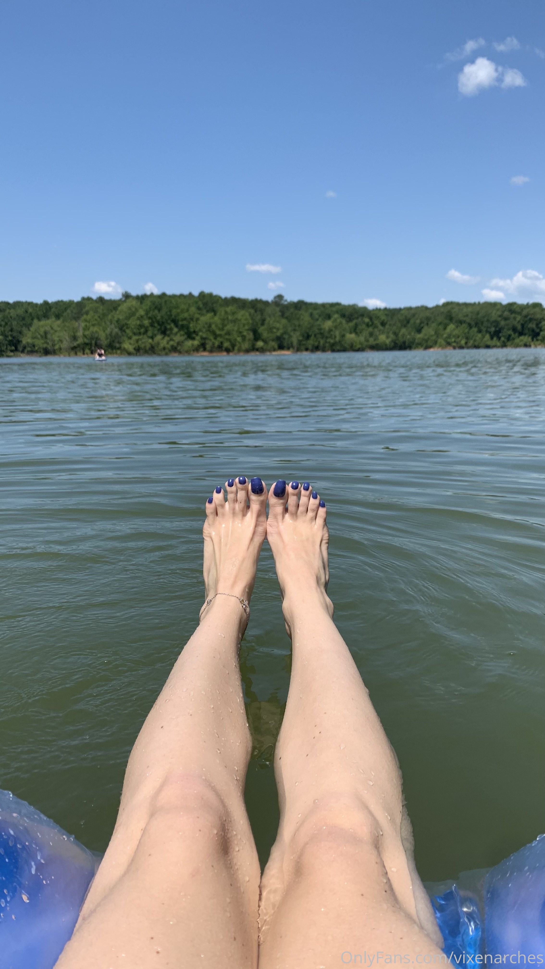 vixenarches feet photo 16