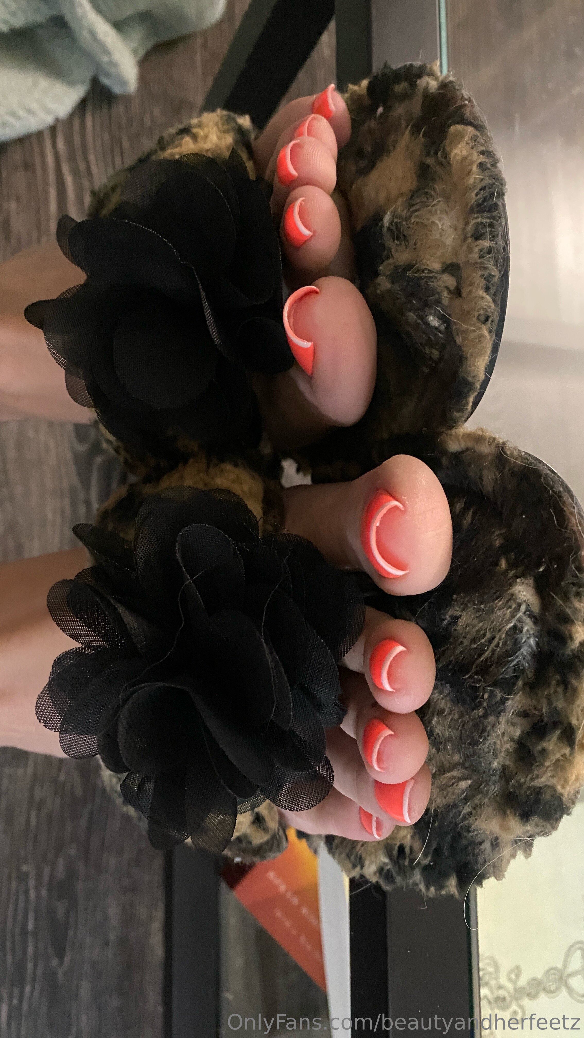 beautyandherfeetz feet photo 3