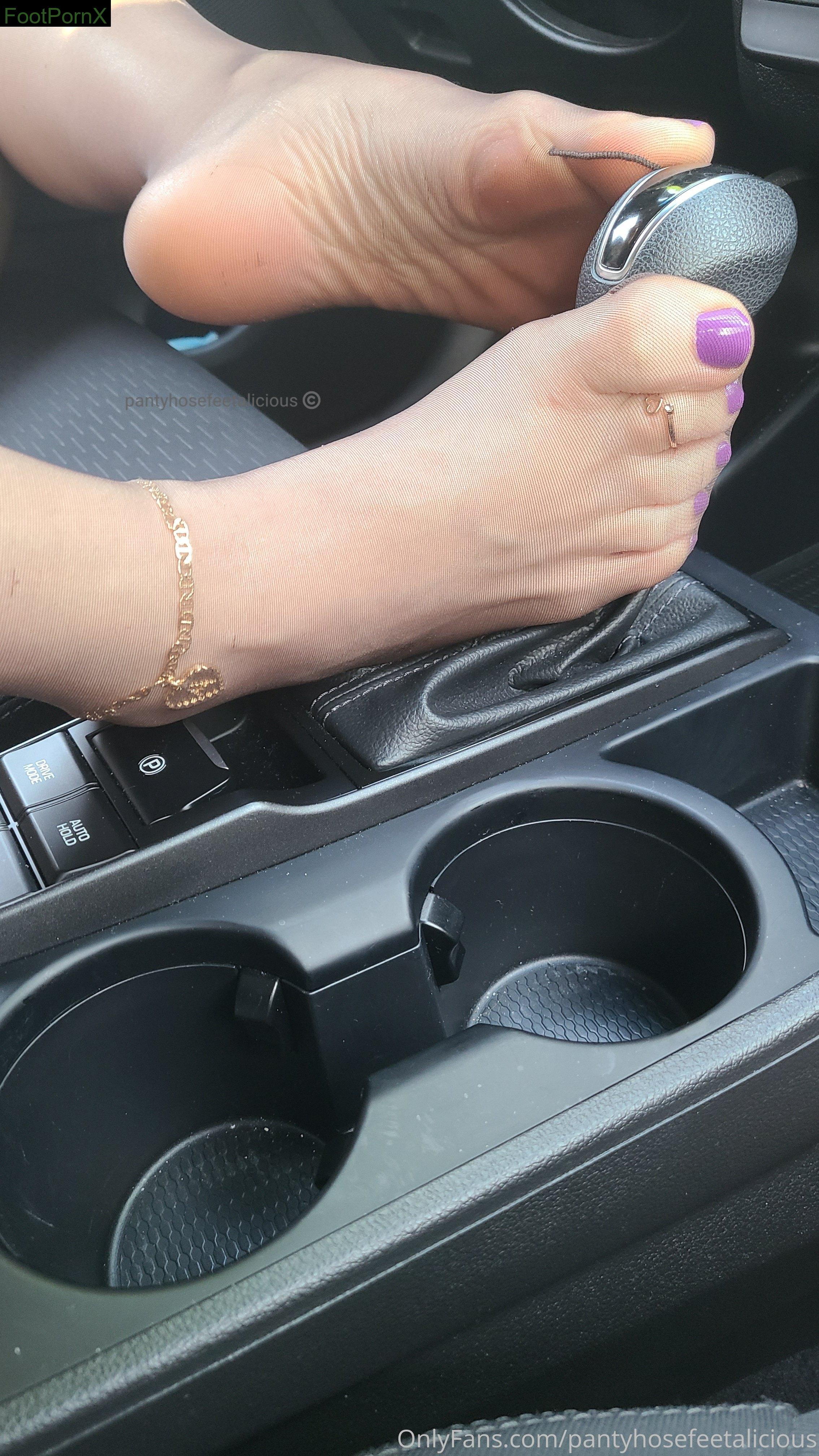 pantyhosefeetalicious feet photo 11