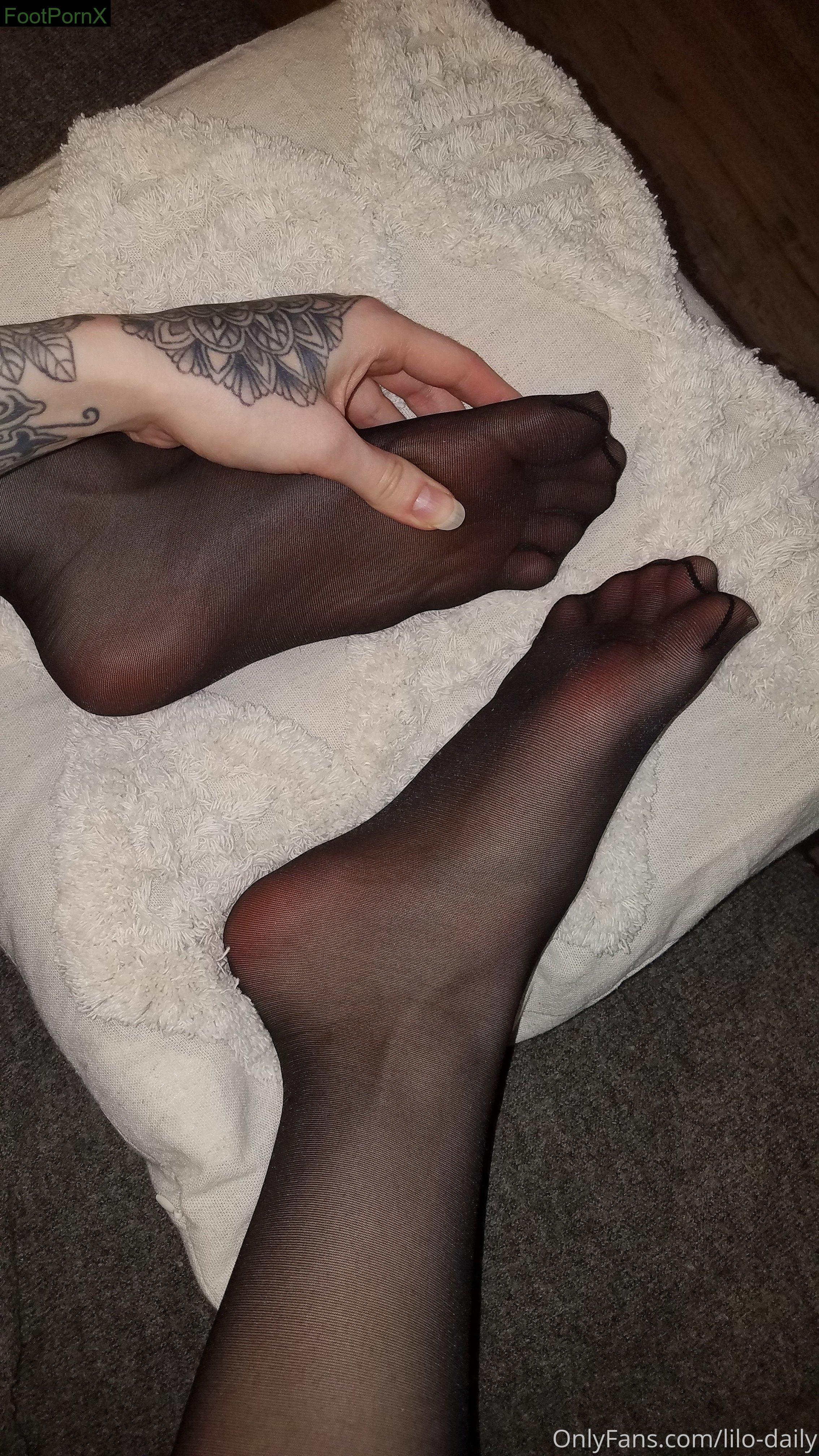 lilo-daily feet photo 19