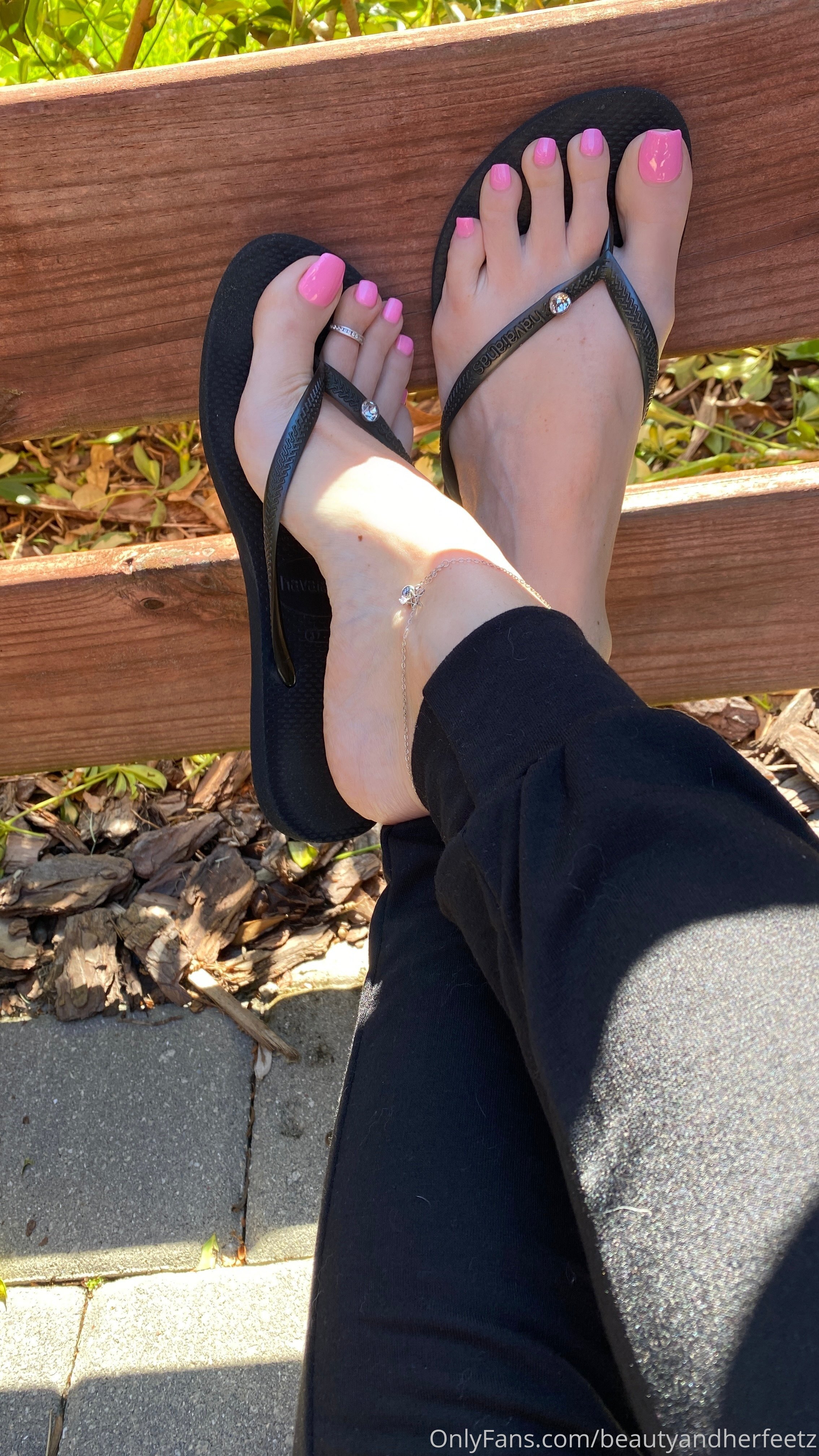 beautyandherfeetz feet photo 2