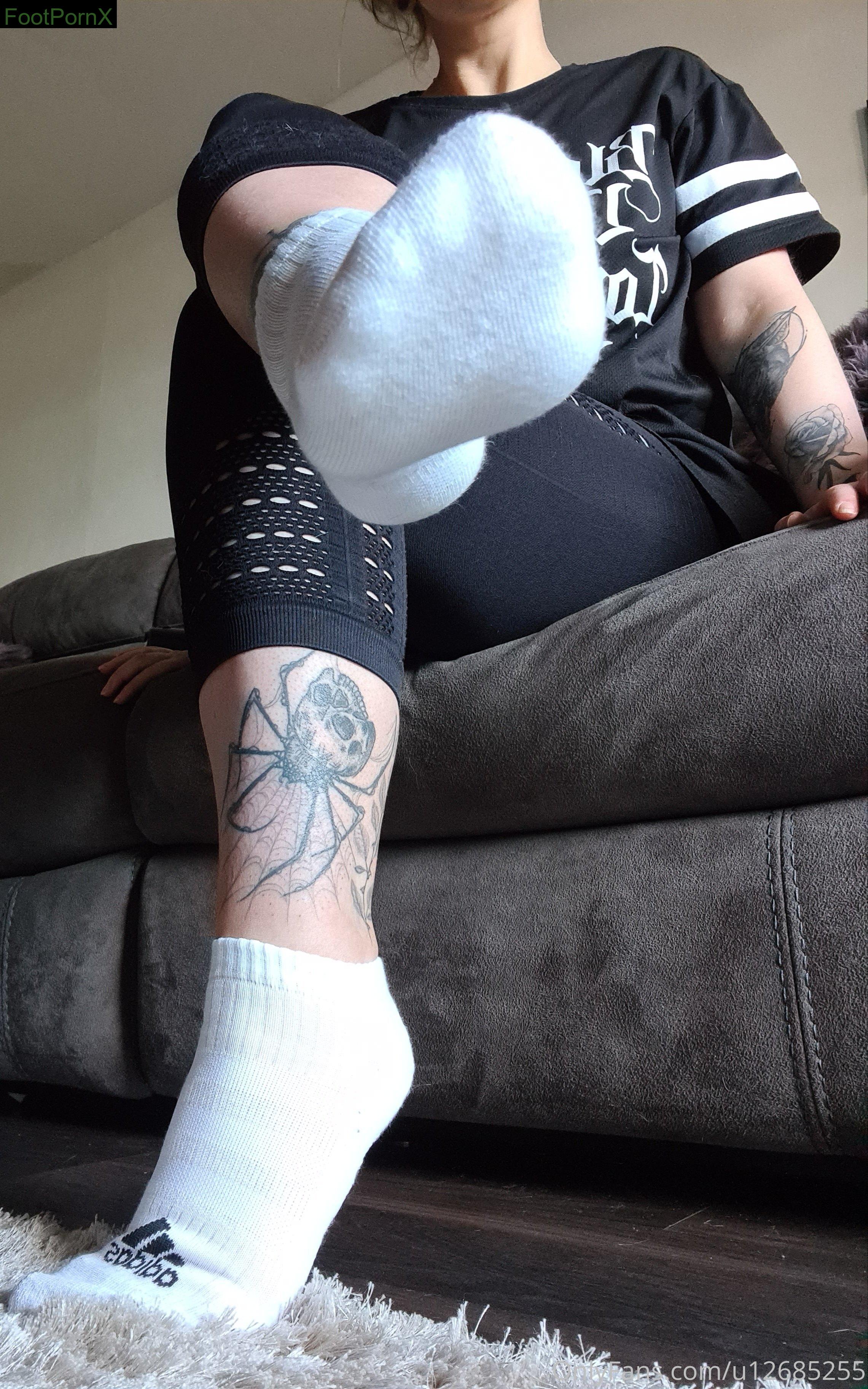 soleneeds feet photo 19