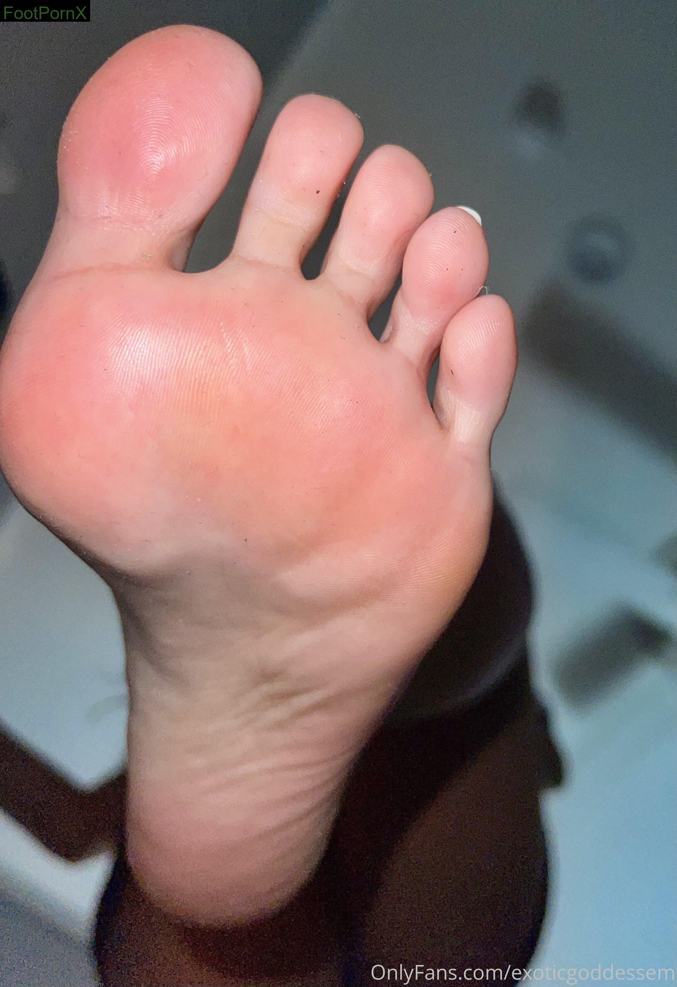 exoticgoddessem feet photo 10