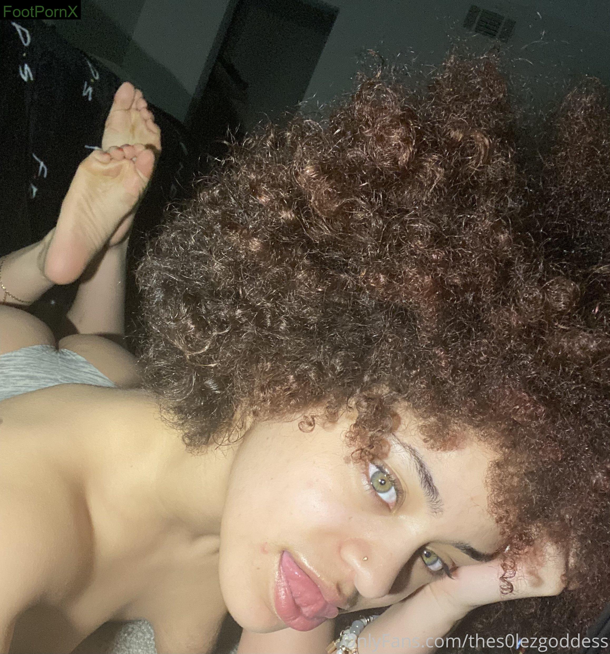 thesolezgoddess feet photo 11