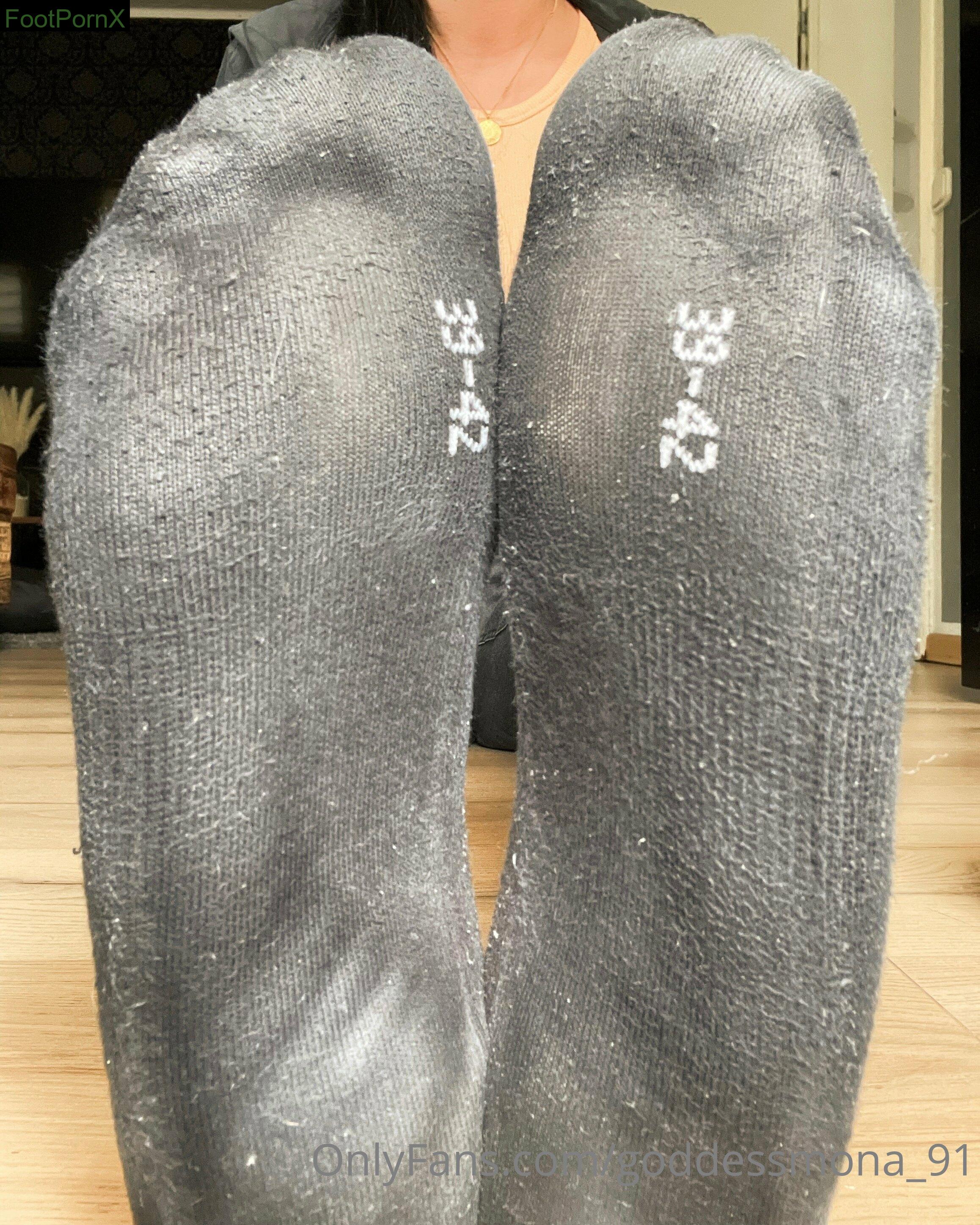 goddessmona_91 feet photo 20