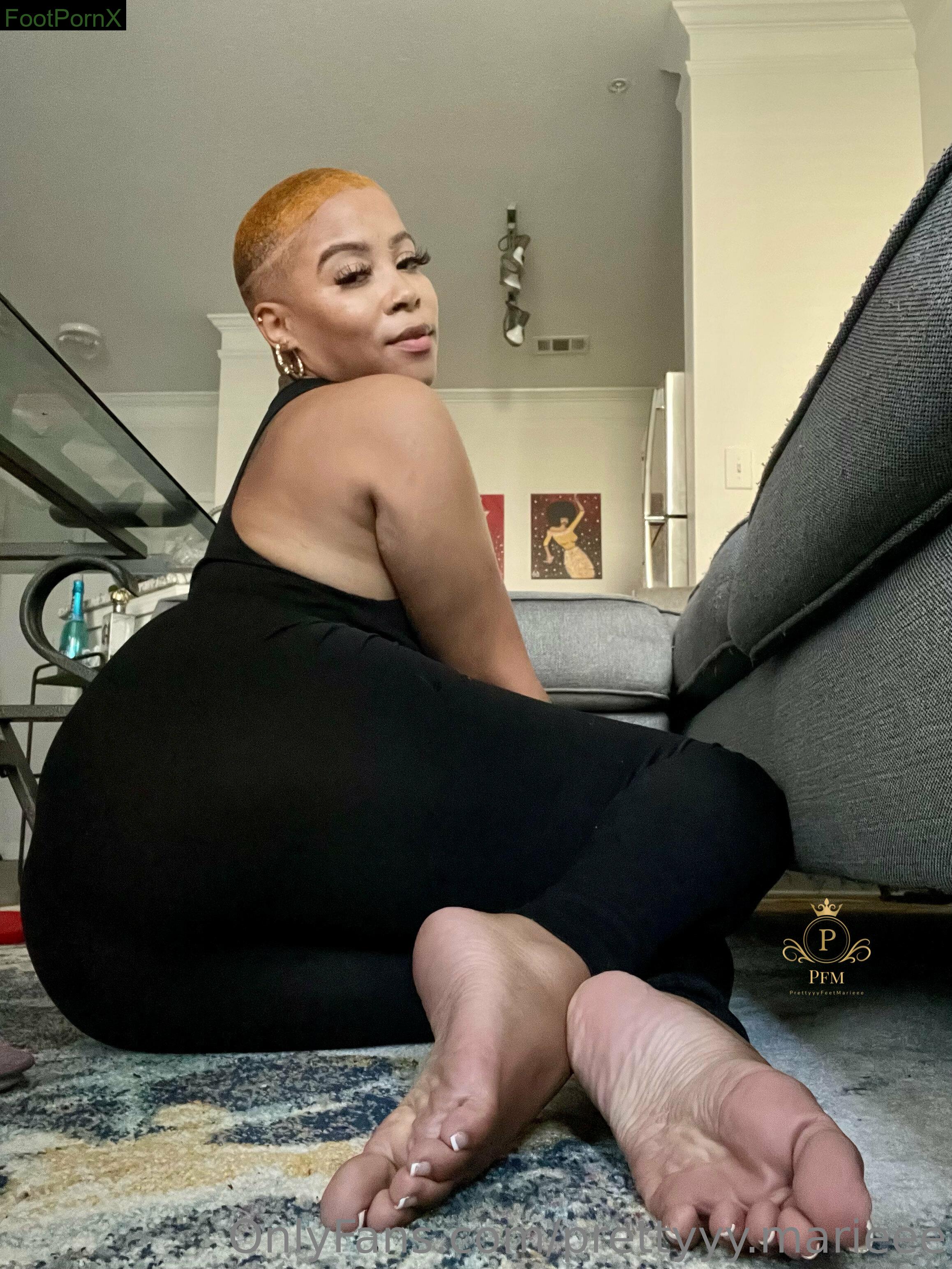 prettyyy.marieee feet photo 22