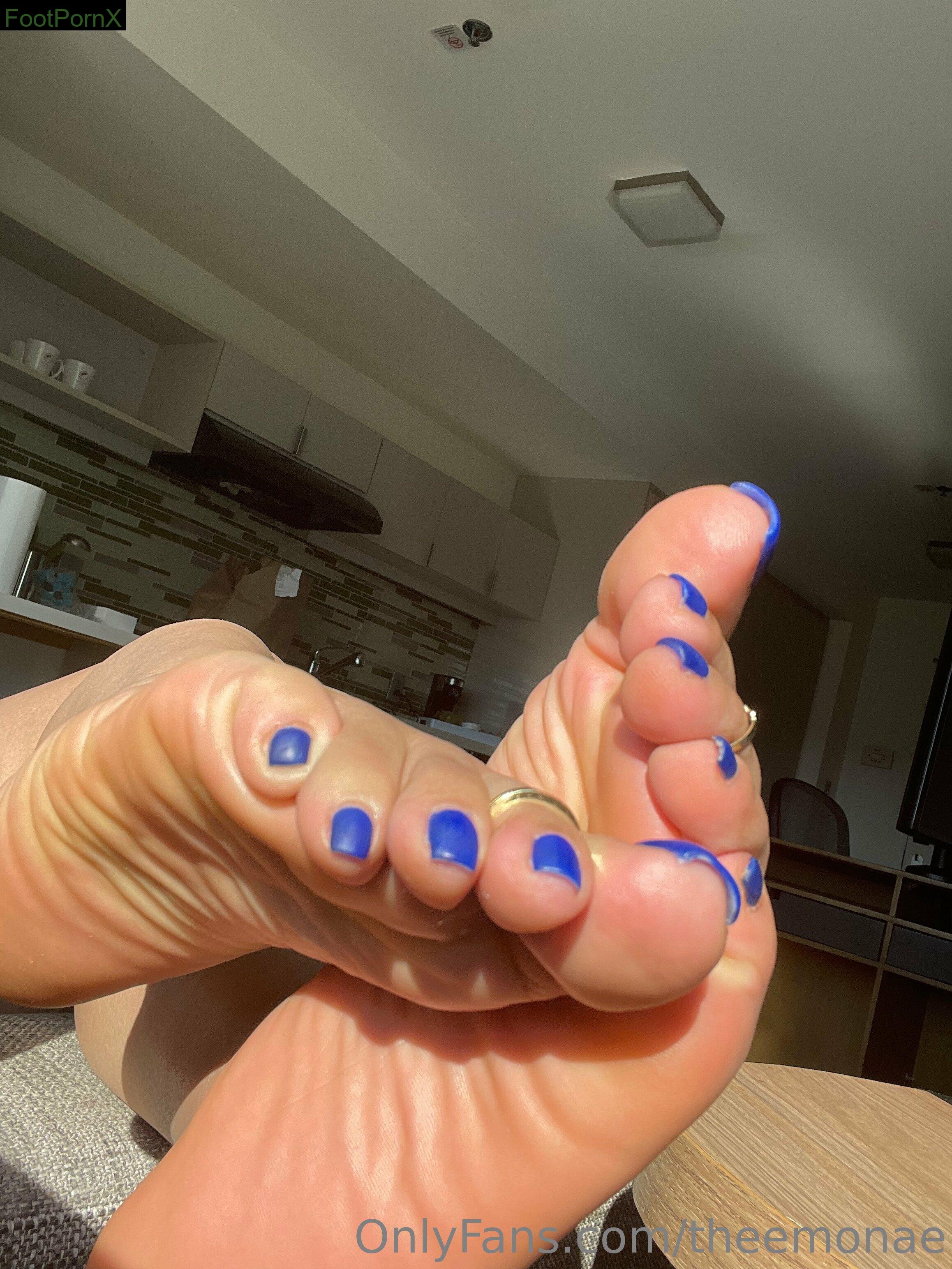 theemonae feet photo 11