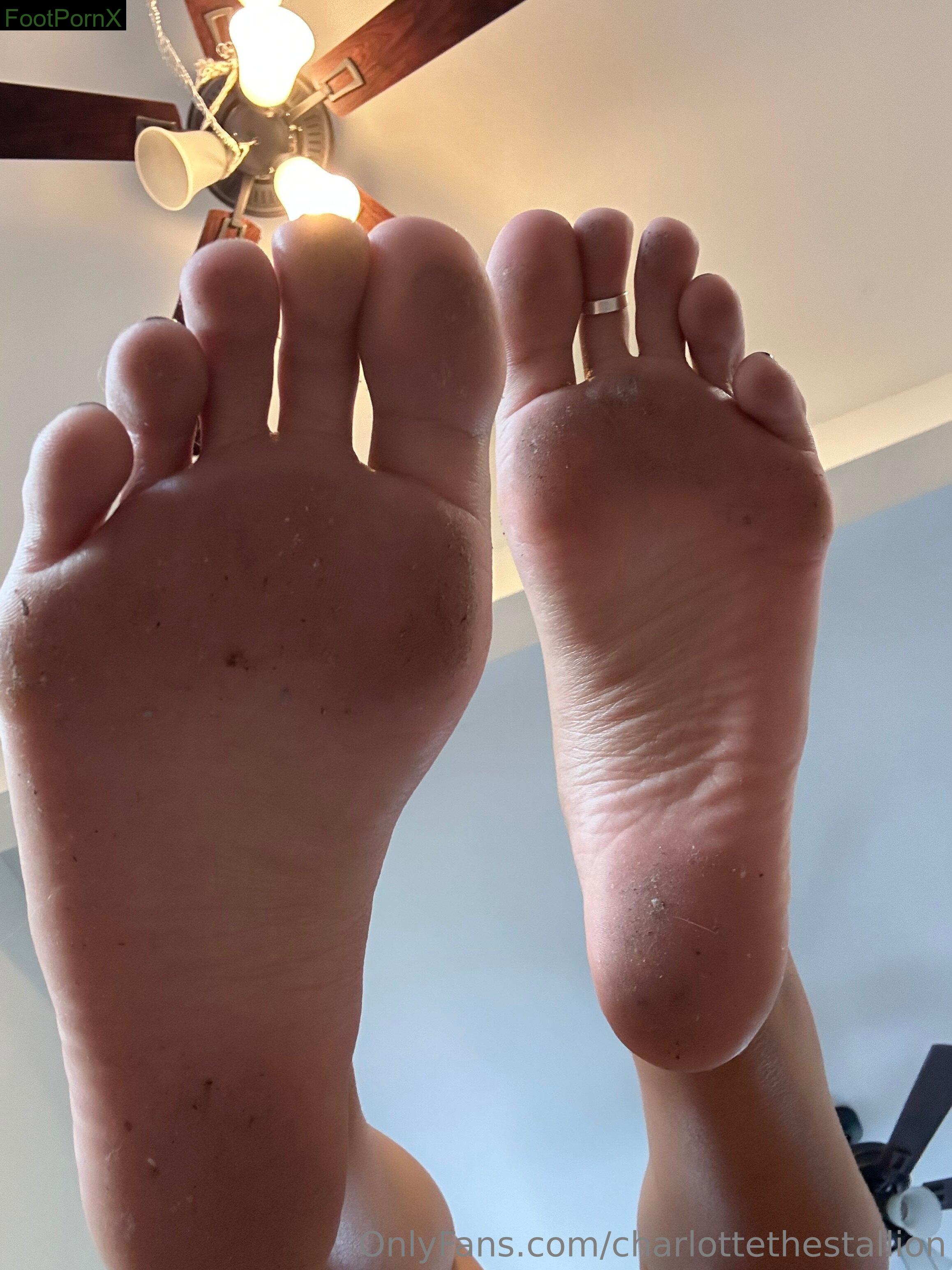 charlottethestallion feet photo 15