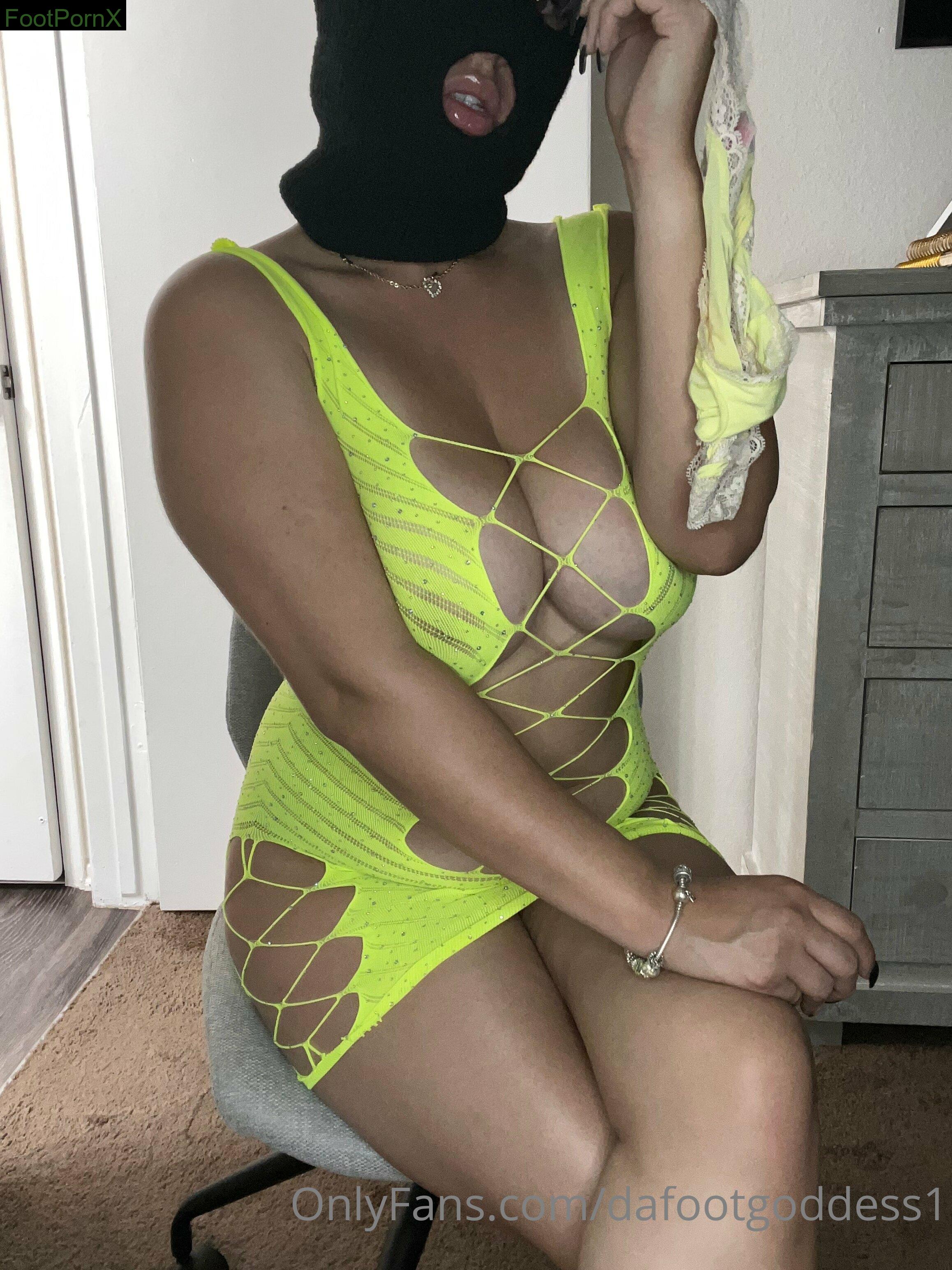 dafootgoddess1 feet photo 10