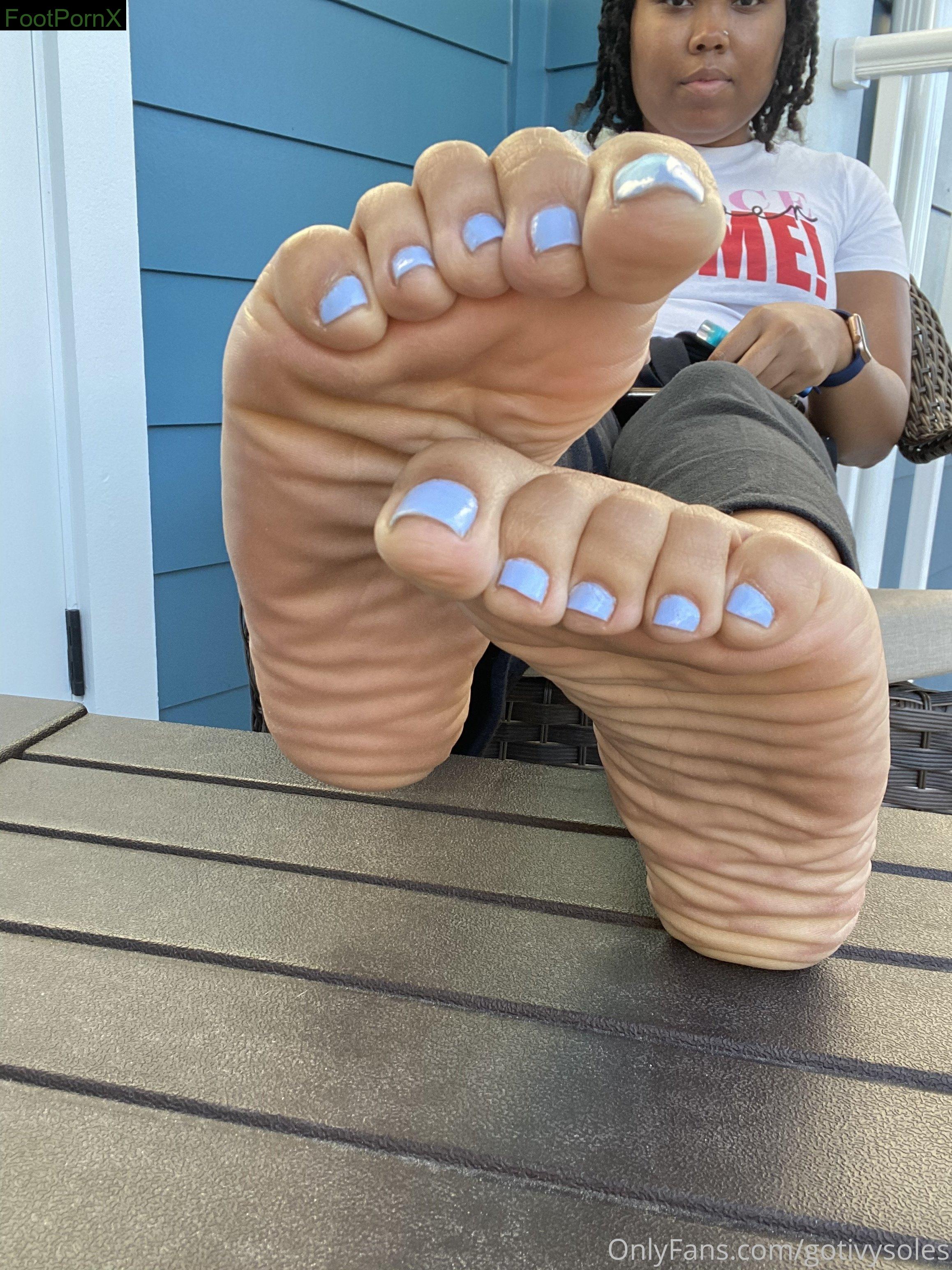 madameivy feet photo 8