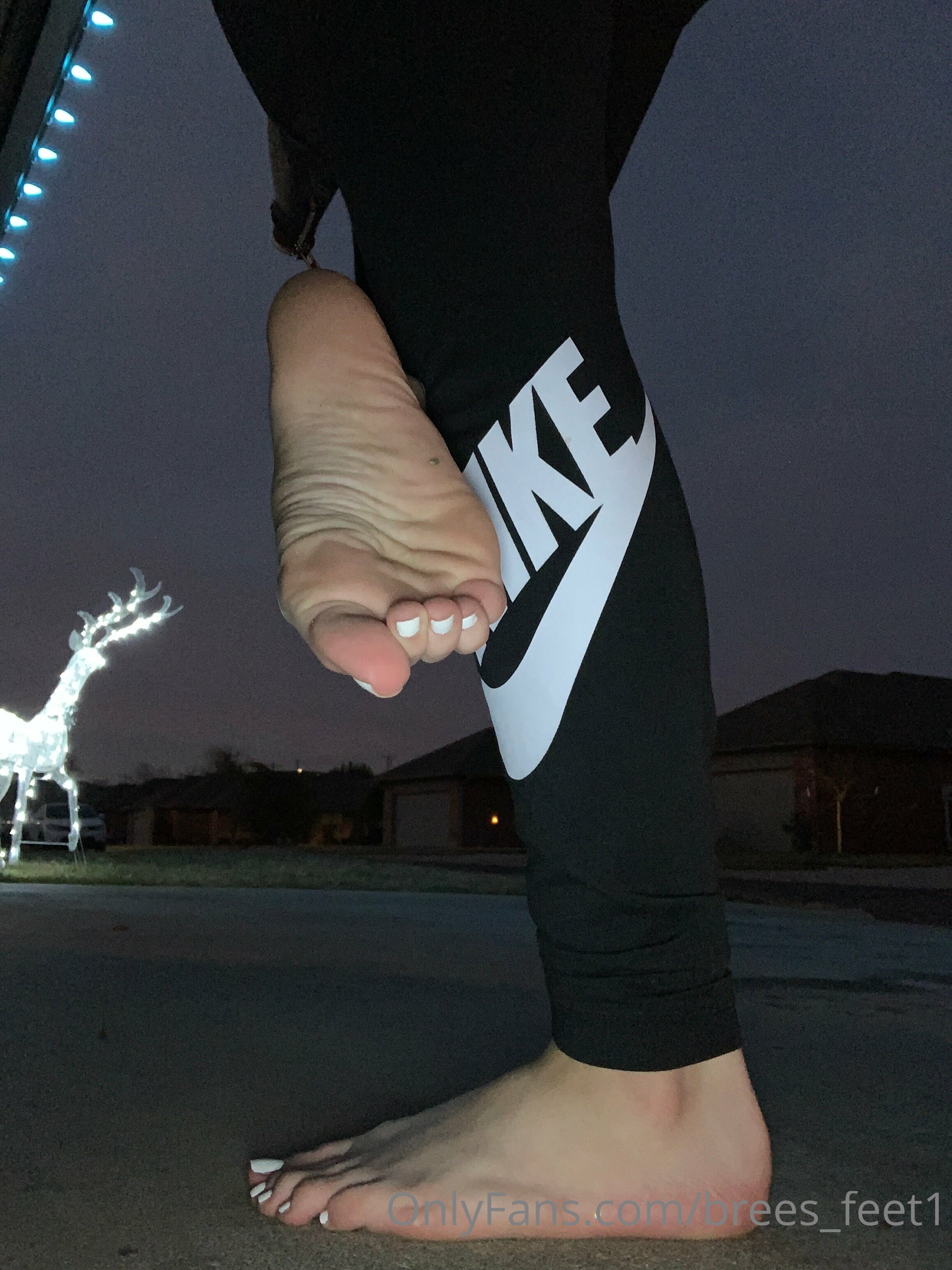 brees_feet1 feet photo 24