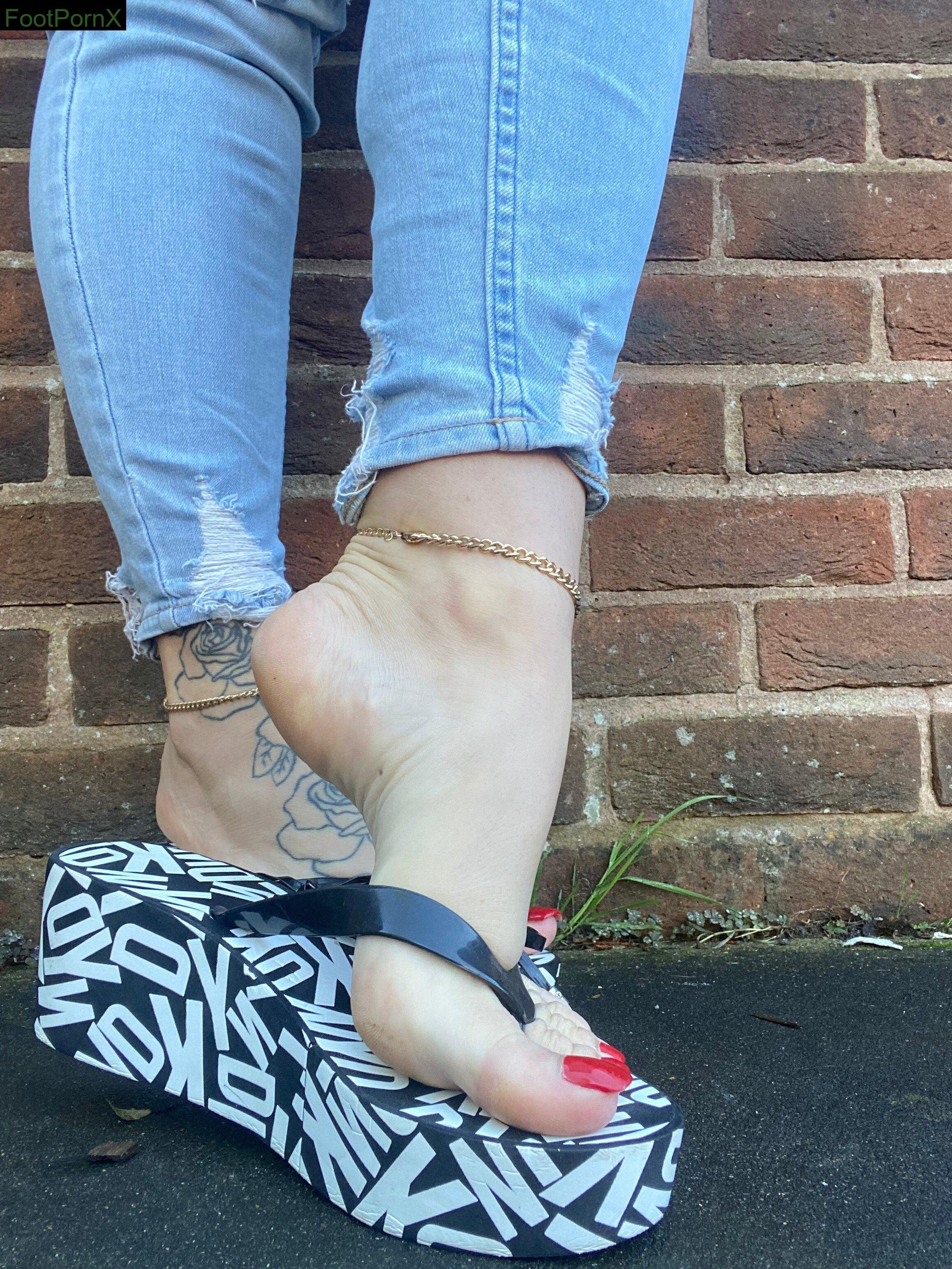 bunnythefootmodel feet photo 17