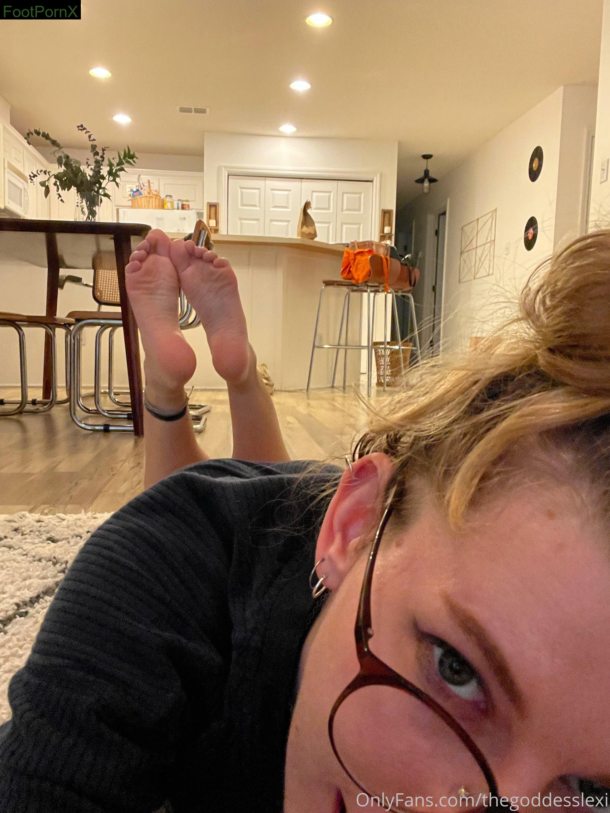 thegoddesslexi feet photo 19