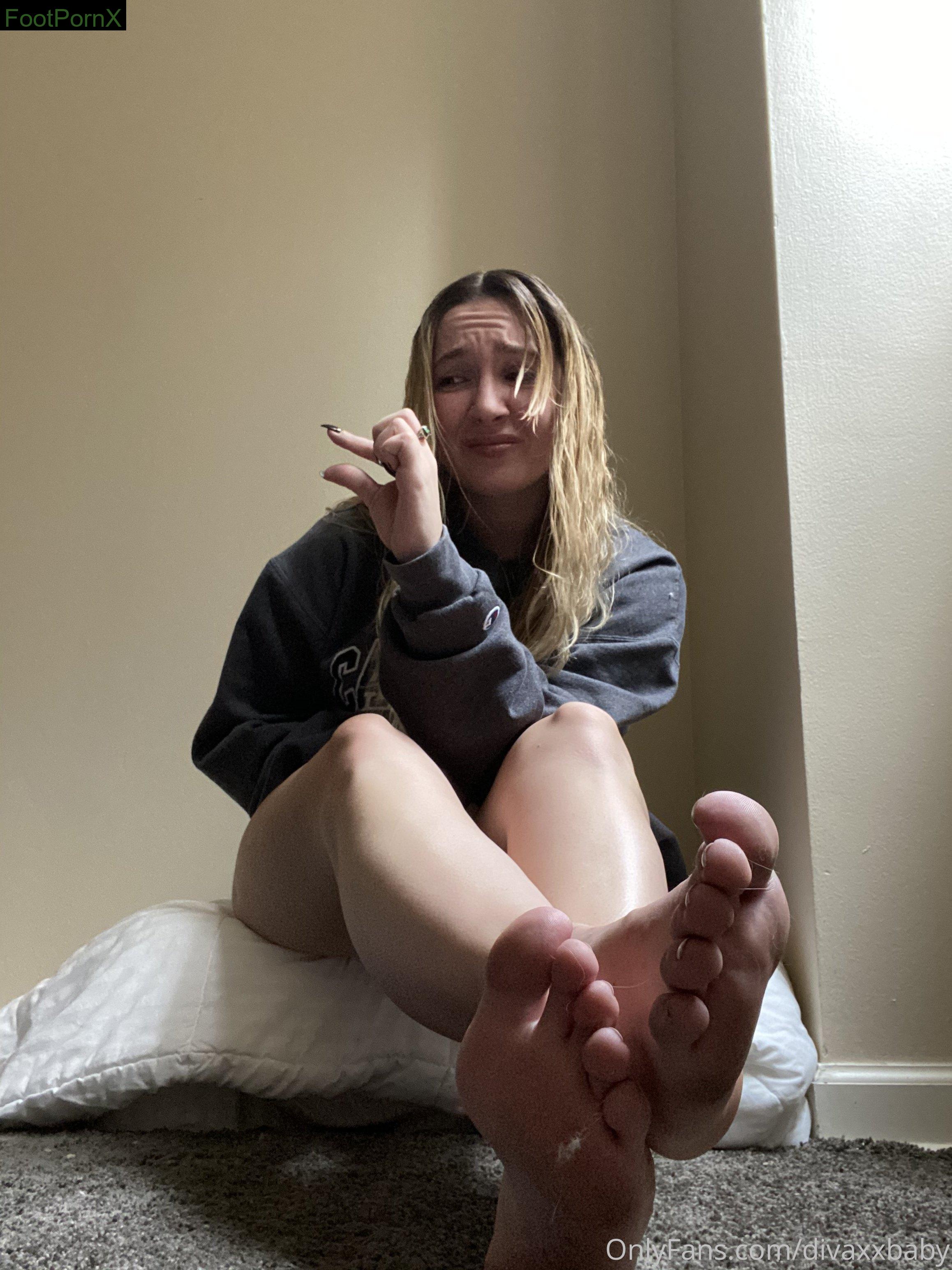 divaxxbaby feet photo 17