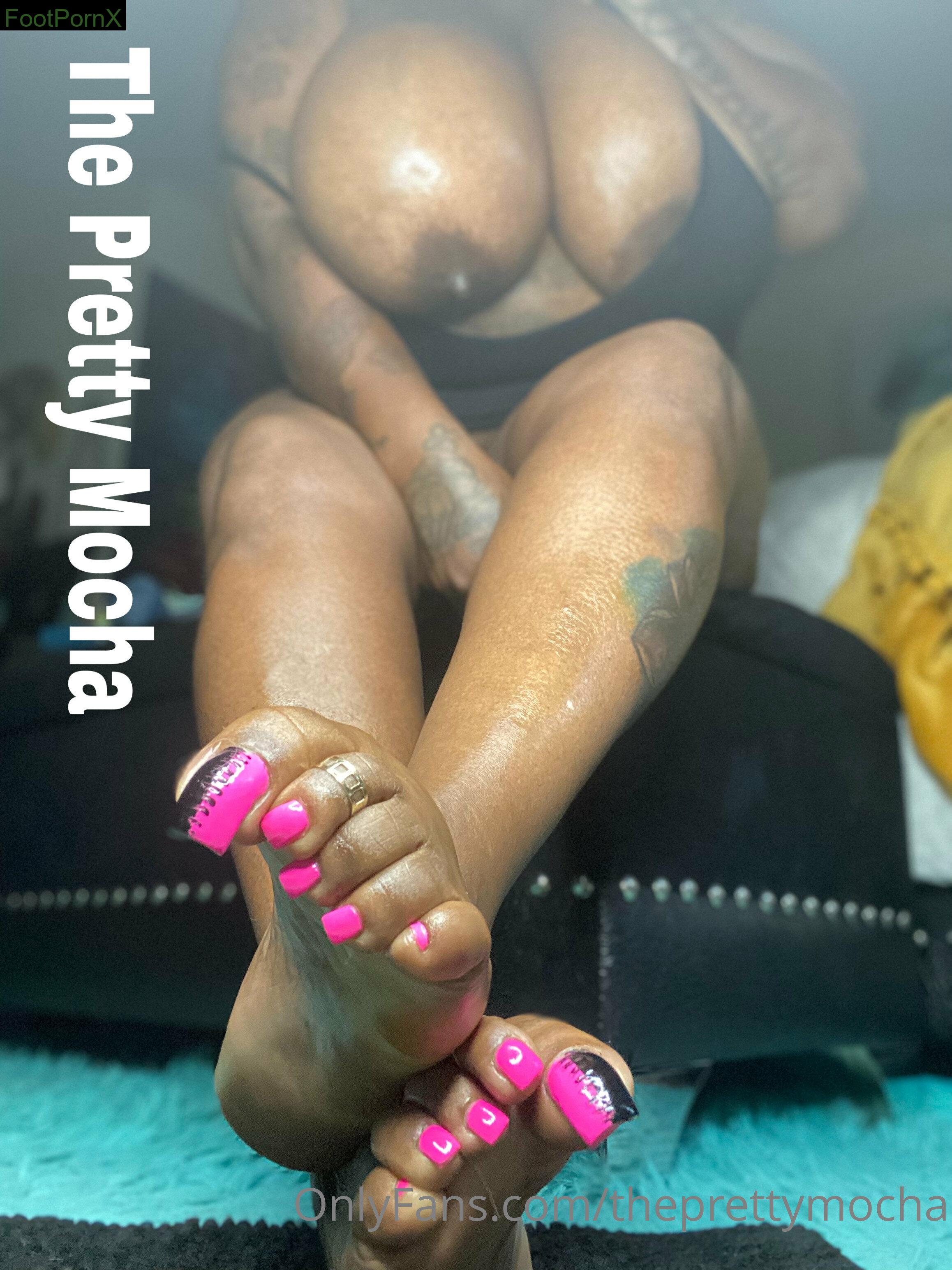 theprettymocha feet photo 2
