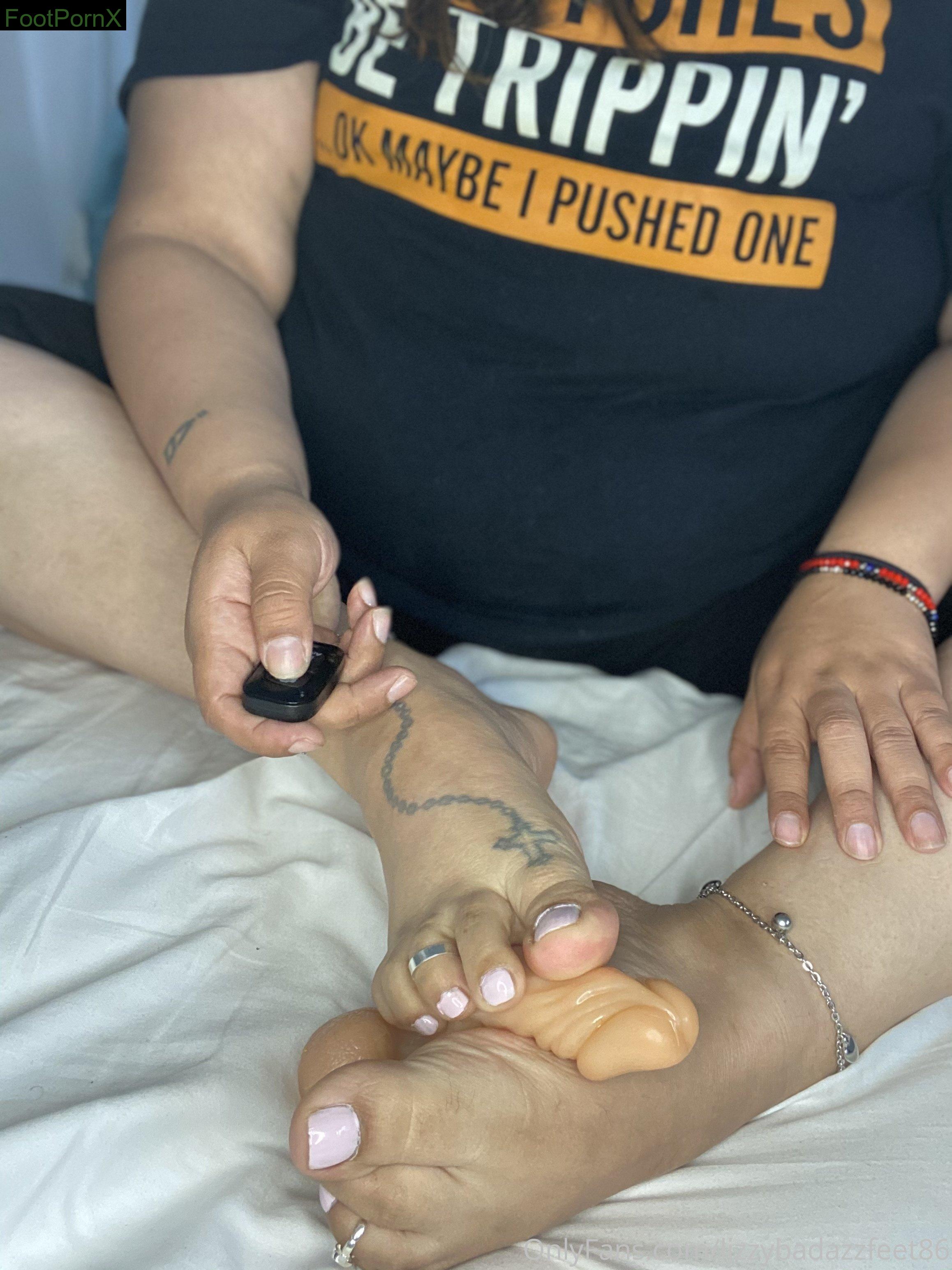 lizzybadazzfeet86 feet photo 21