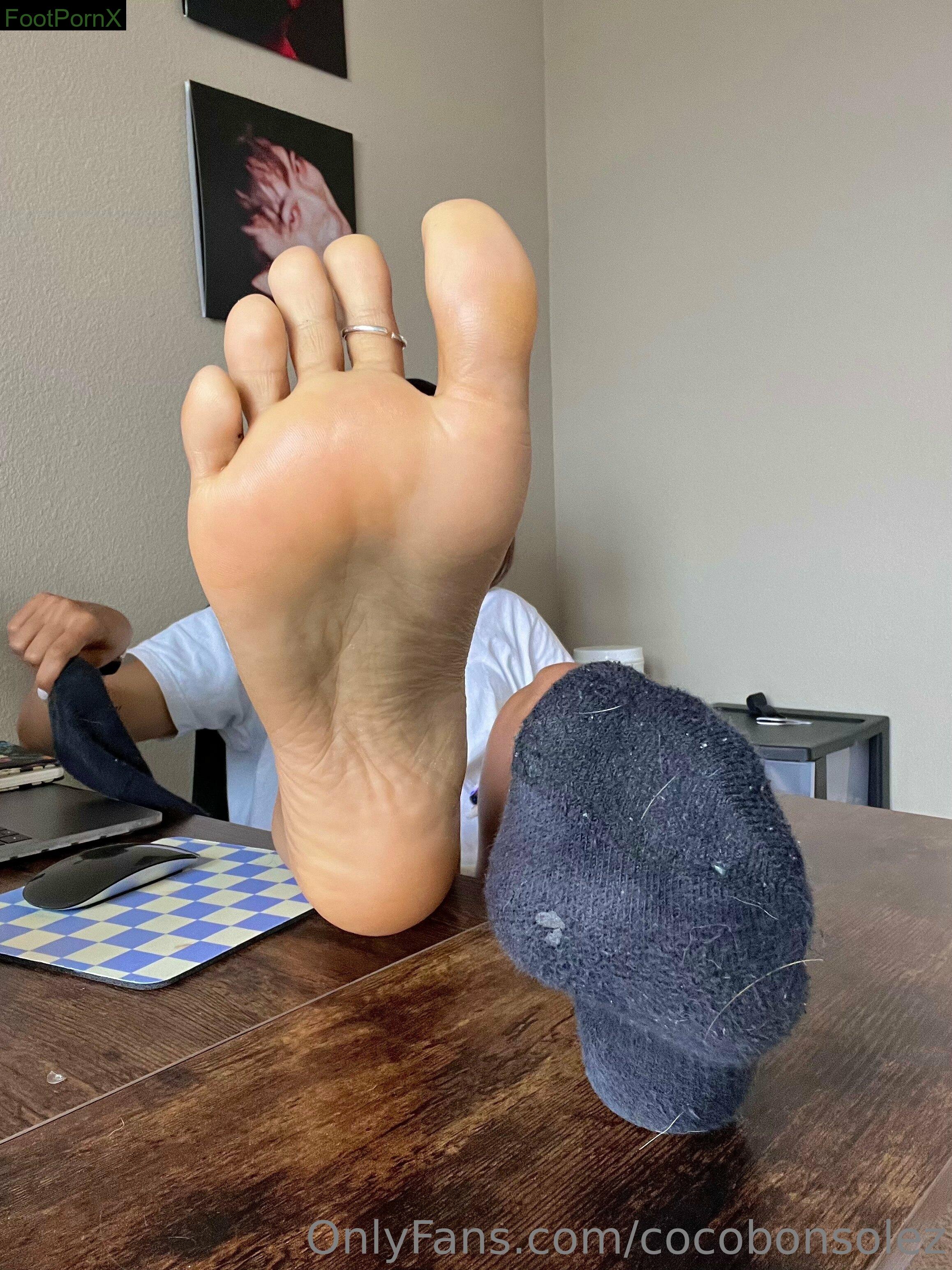cocobonsolez feet photo 19