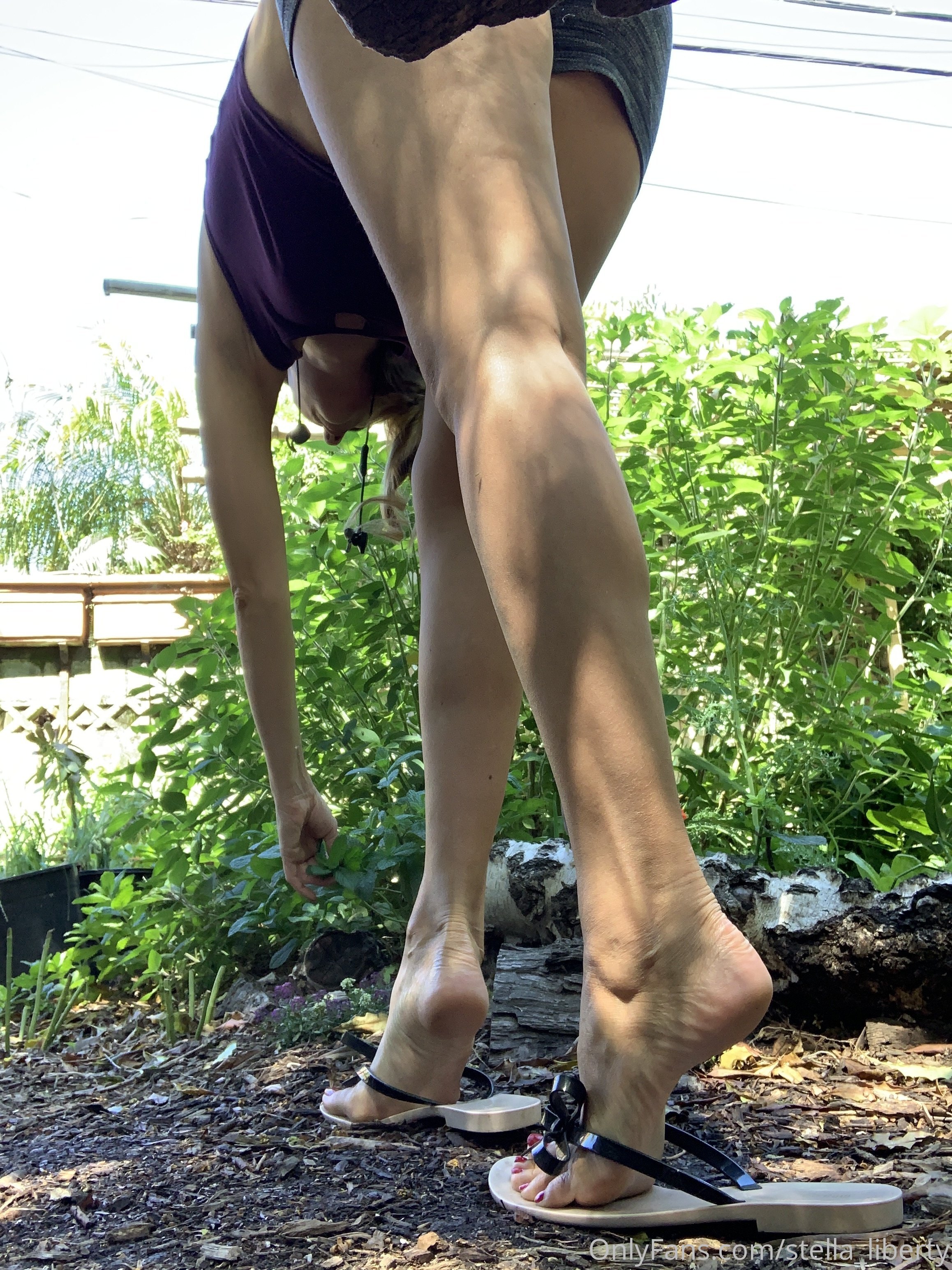 stella_liberty feet photo 11