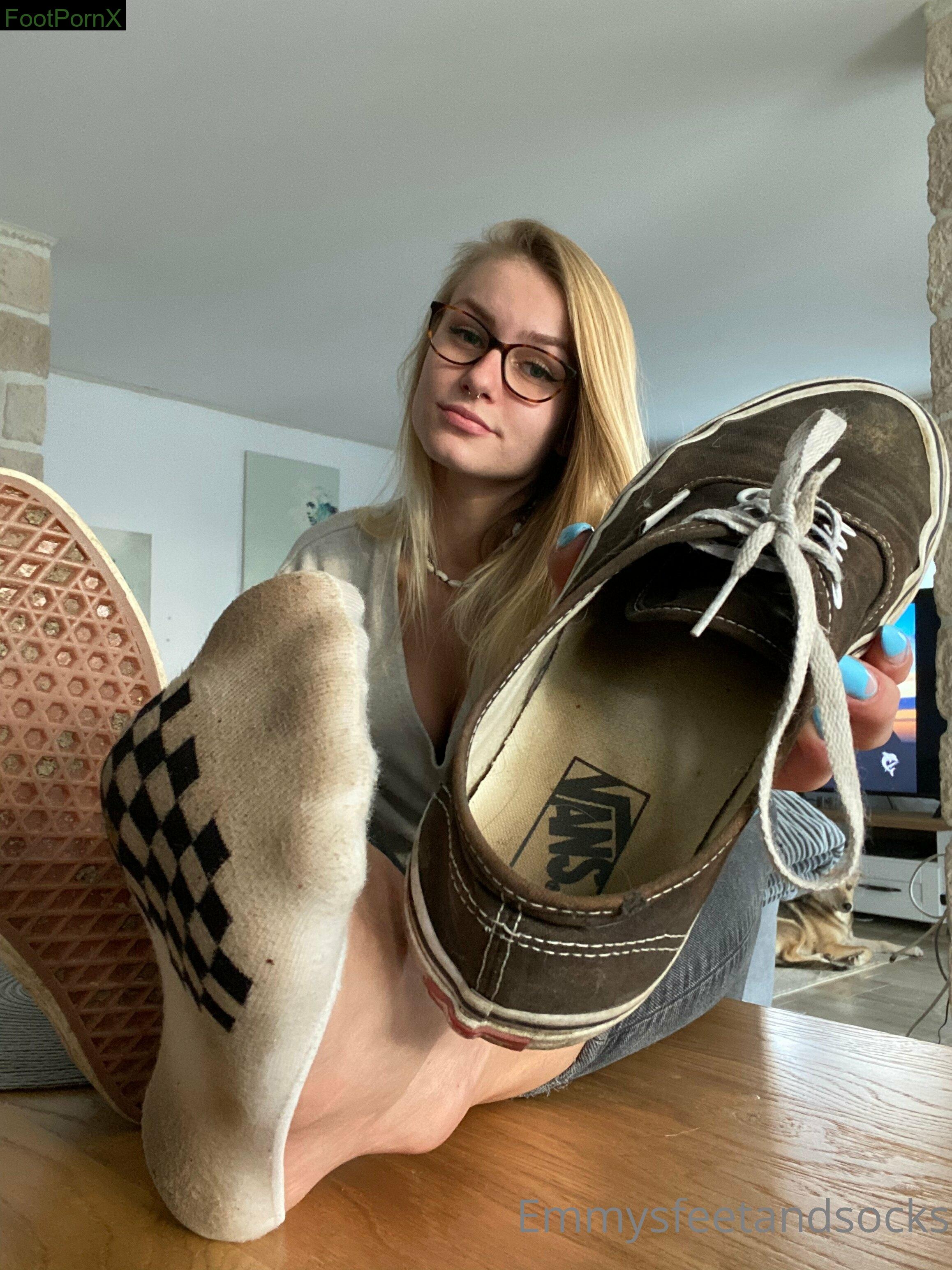 emmyfeetandsocks feet photo 15