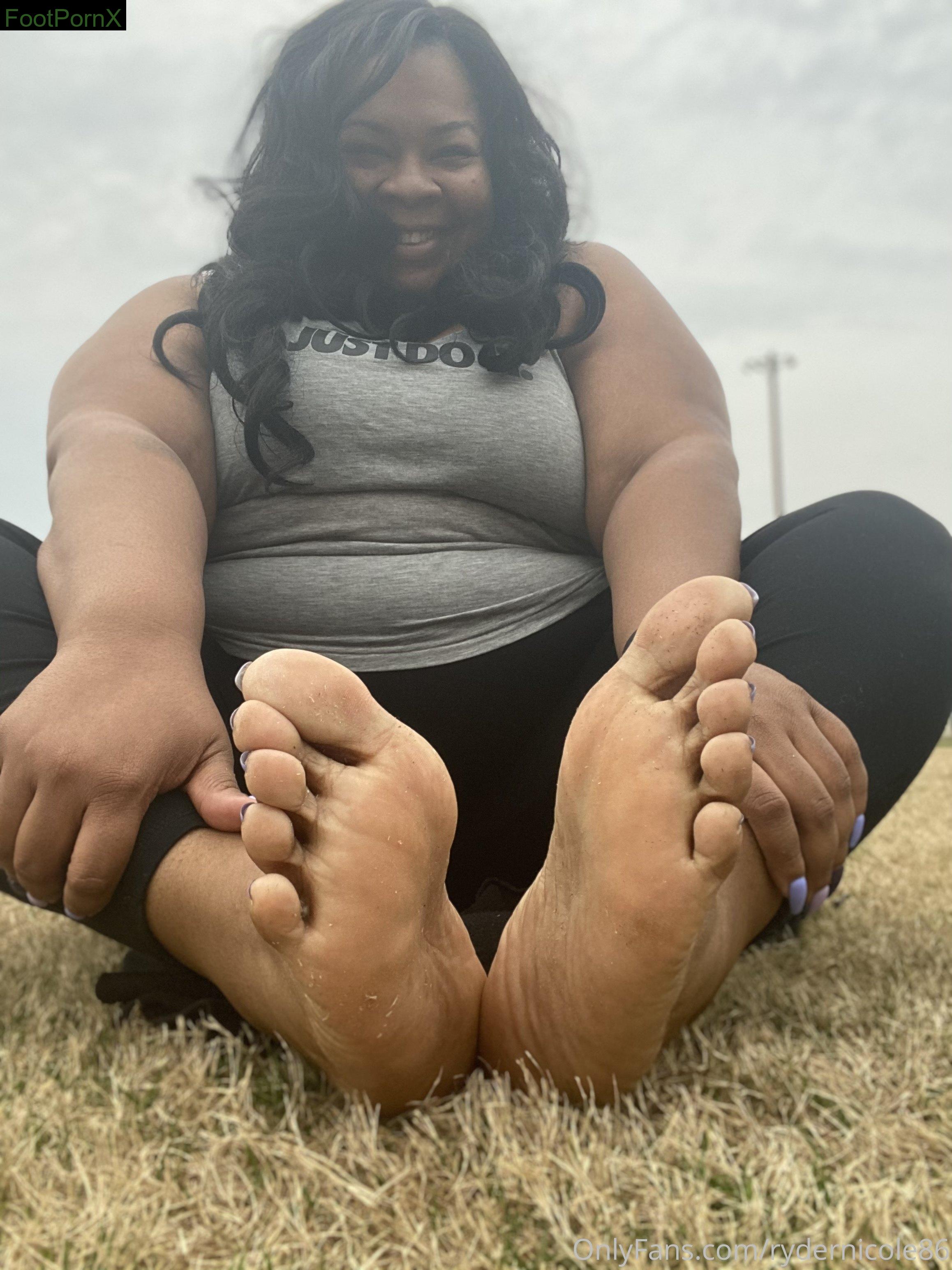 rydernicole86 feet photo 19