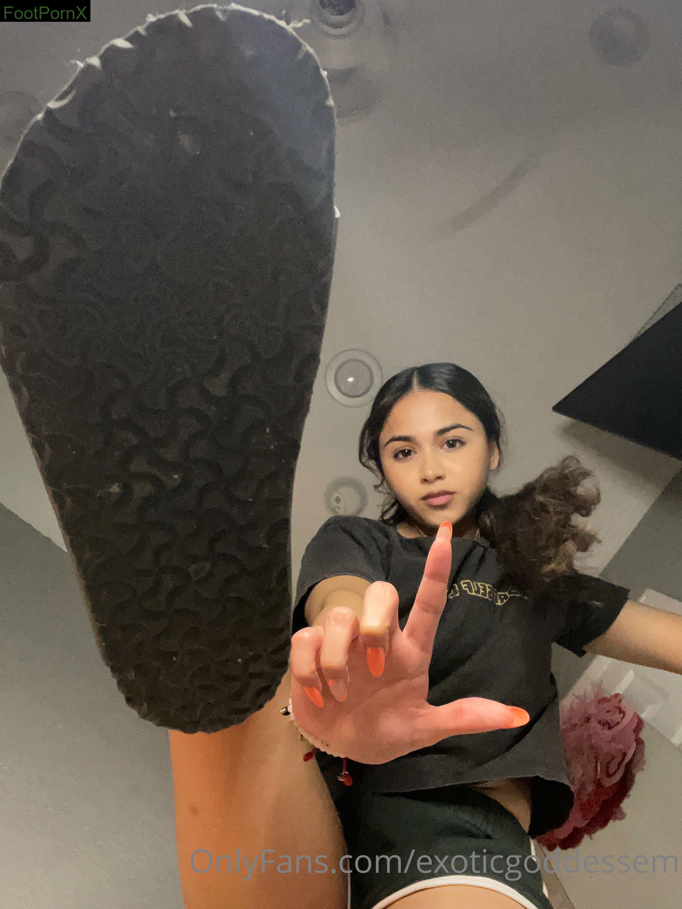 exoticgoddessem feet photo 3