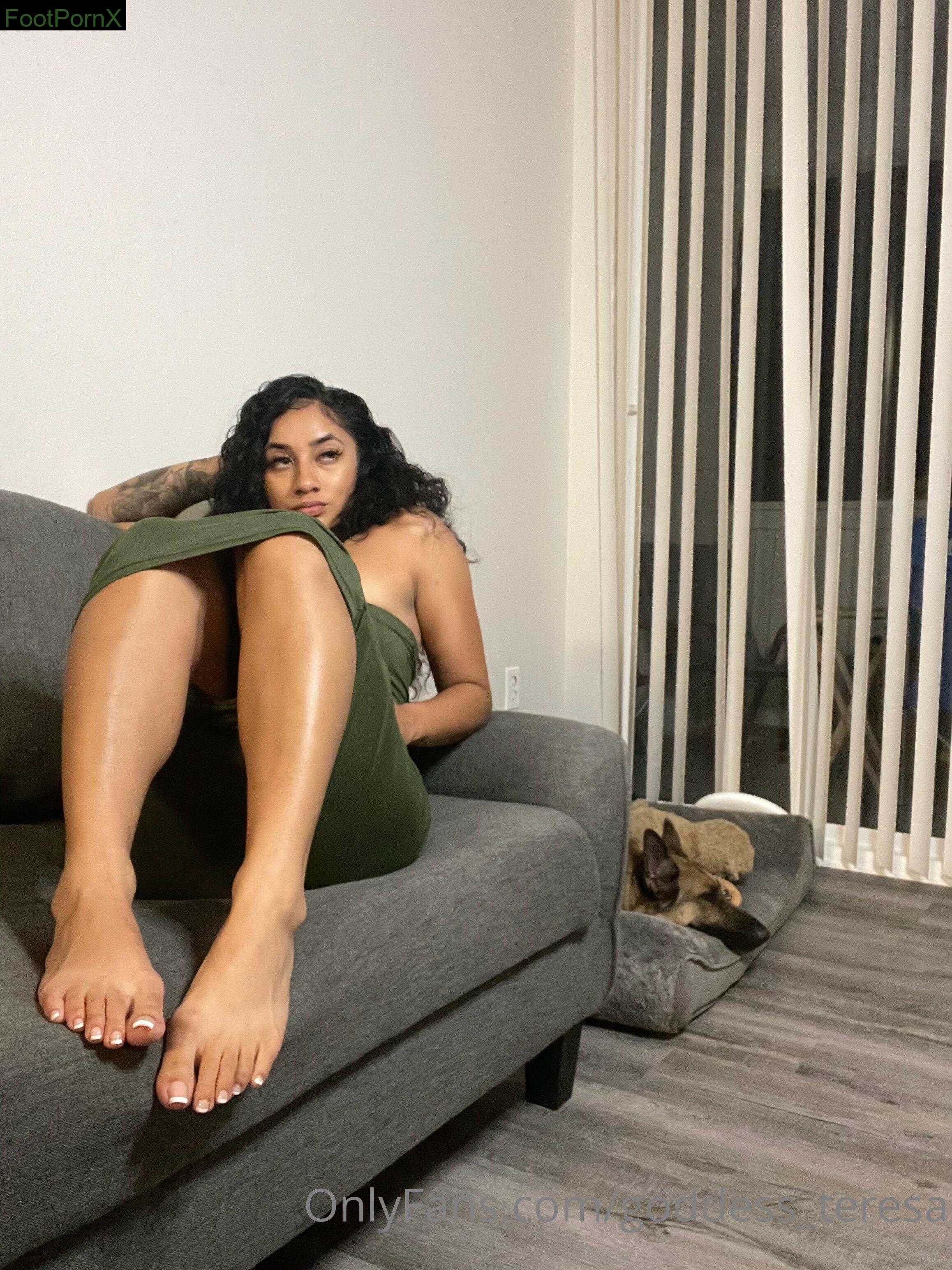 goddess_teresa feet photo 24