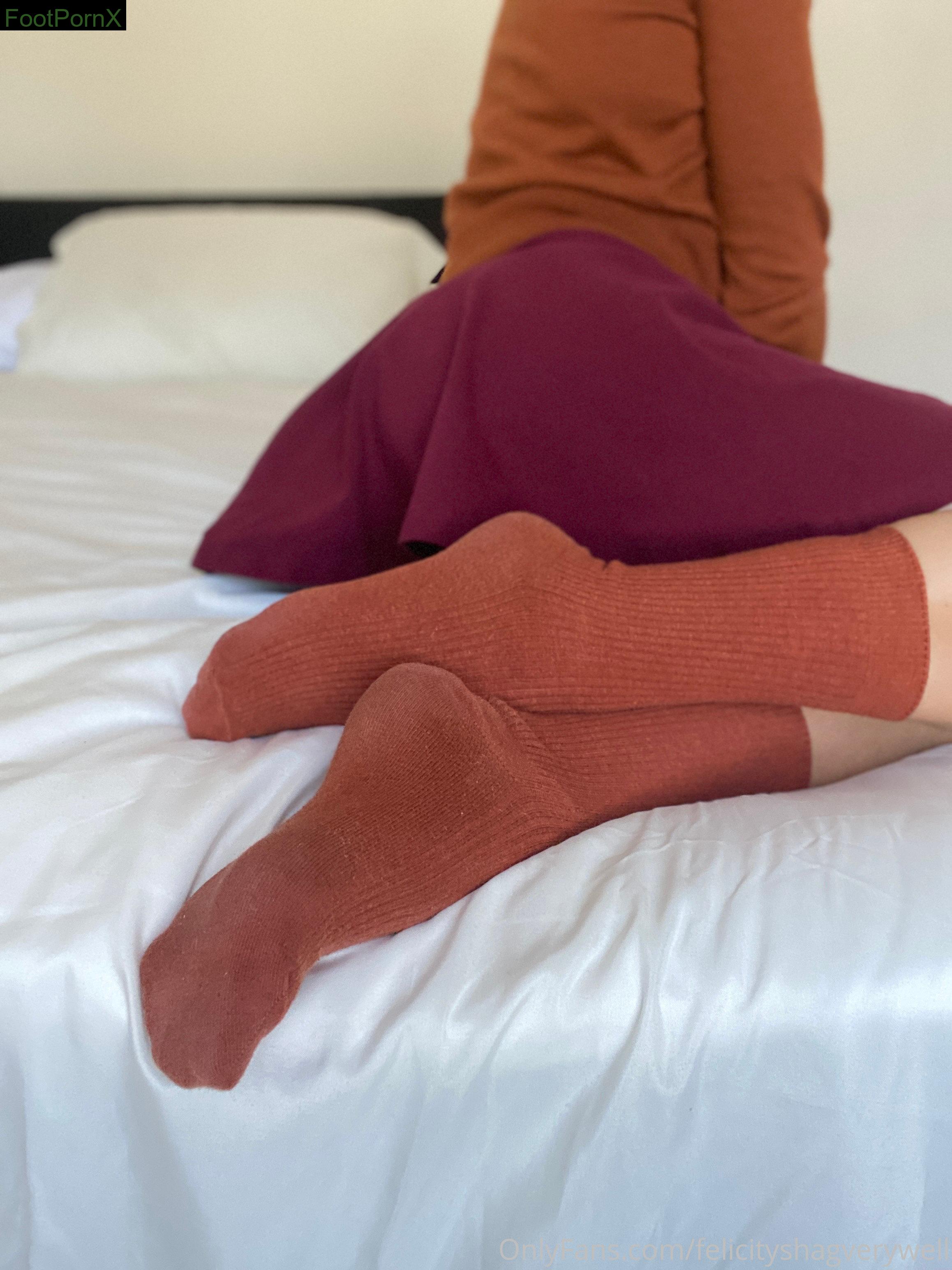 felicityshagverywell feet photo 17