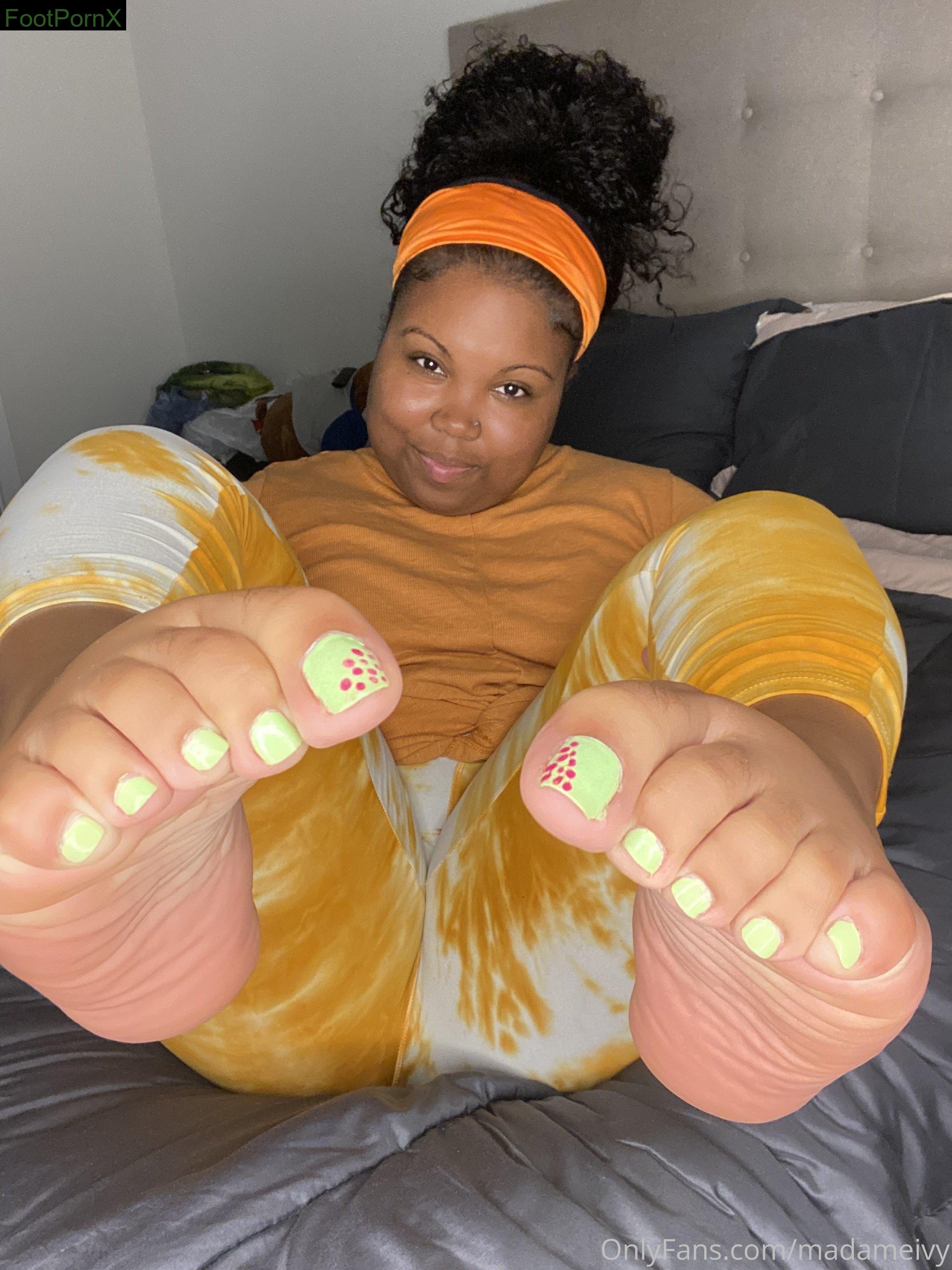 madameivy feet photo 3