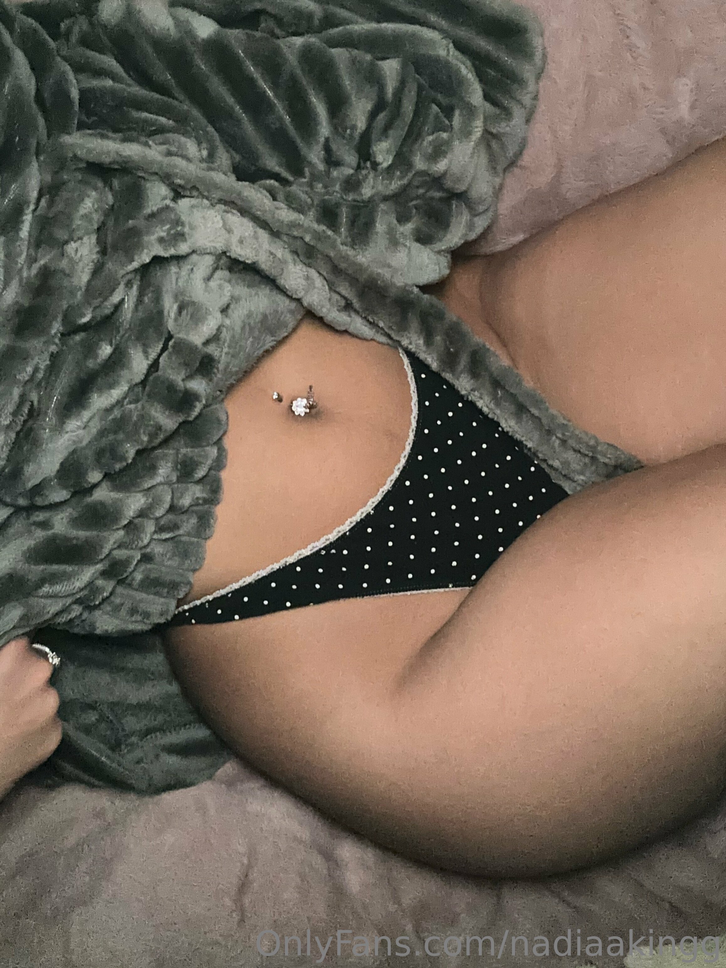 nadiaakingg feet photo 15