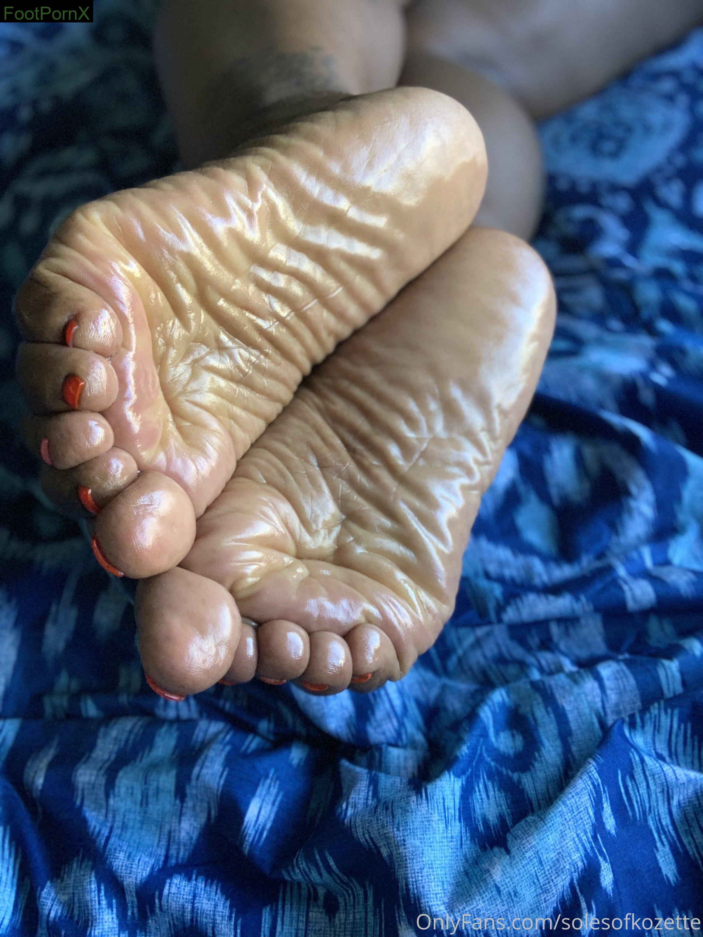 solesofkozette feet photo 22